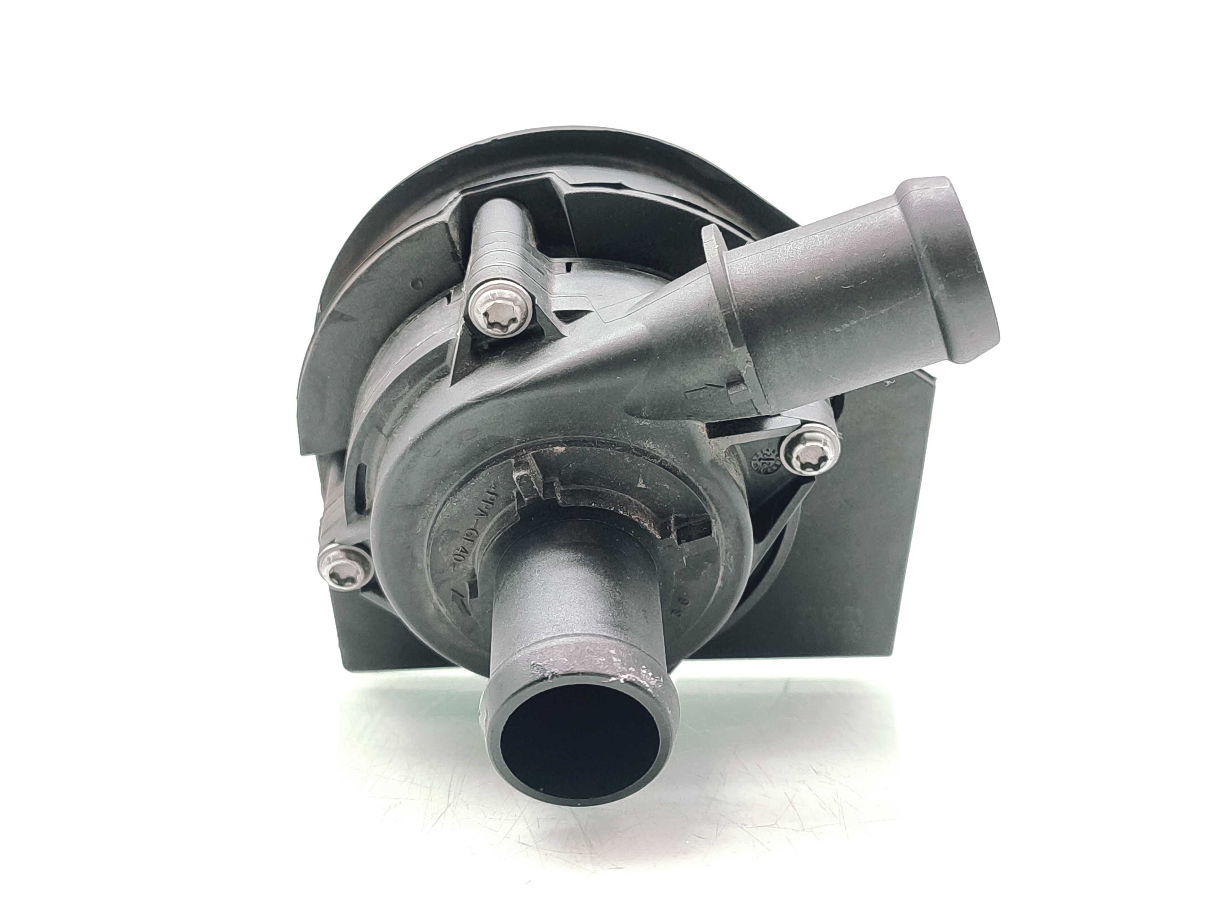 Bomba Água Auxiliar Vw Tcross Up Audi A3 Q3 1.4 5q0965567 1