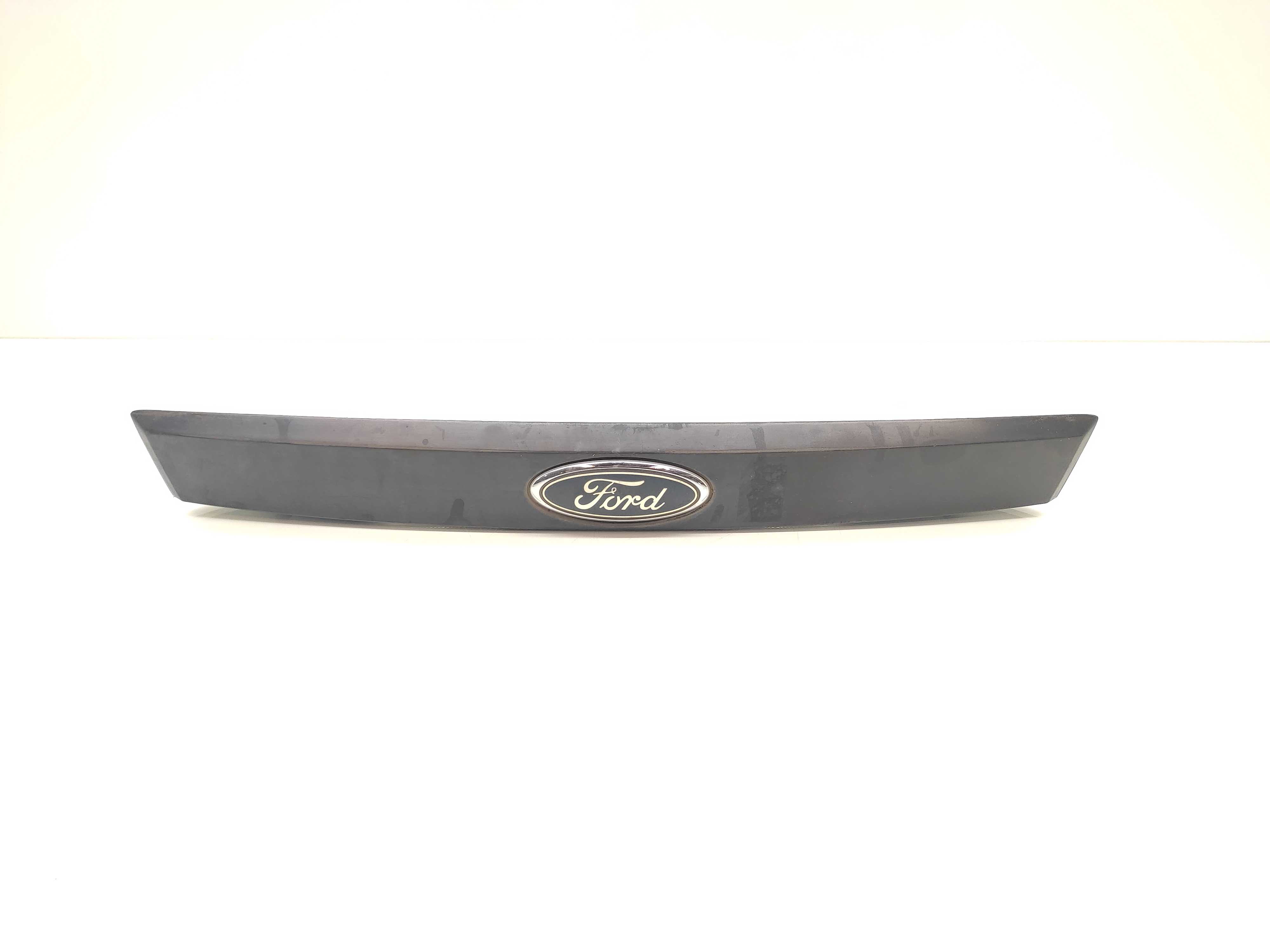 Régua Aplique Tampa Traseira Ford Fiesta Sedan 2006 2007 1