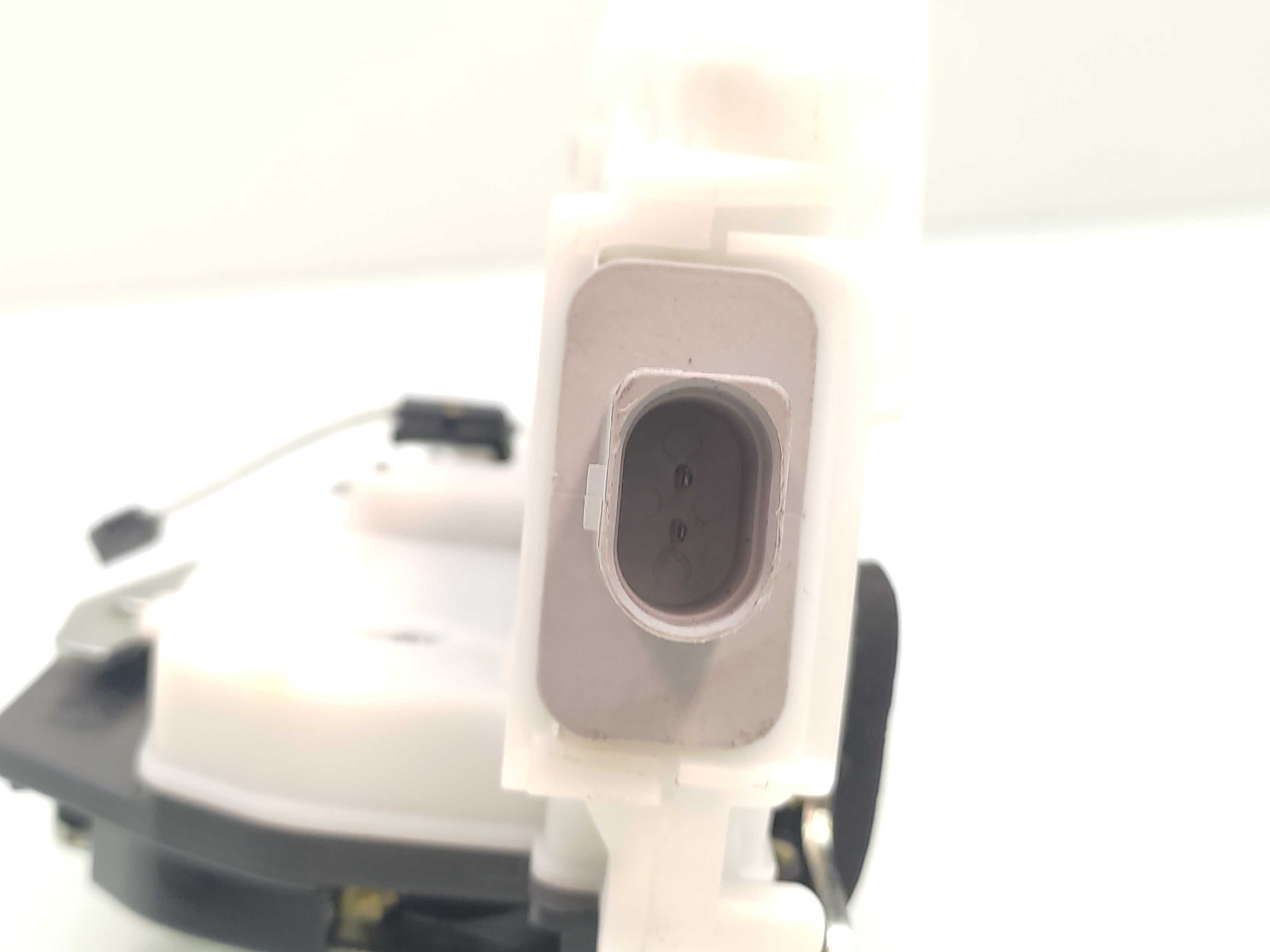 Fechadura Porta Dianteira Direita Vw Crossfox 2015 2016 5