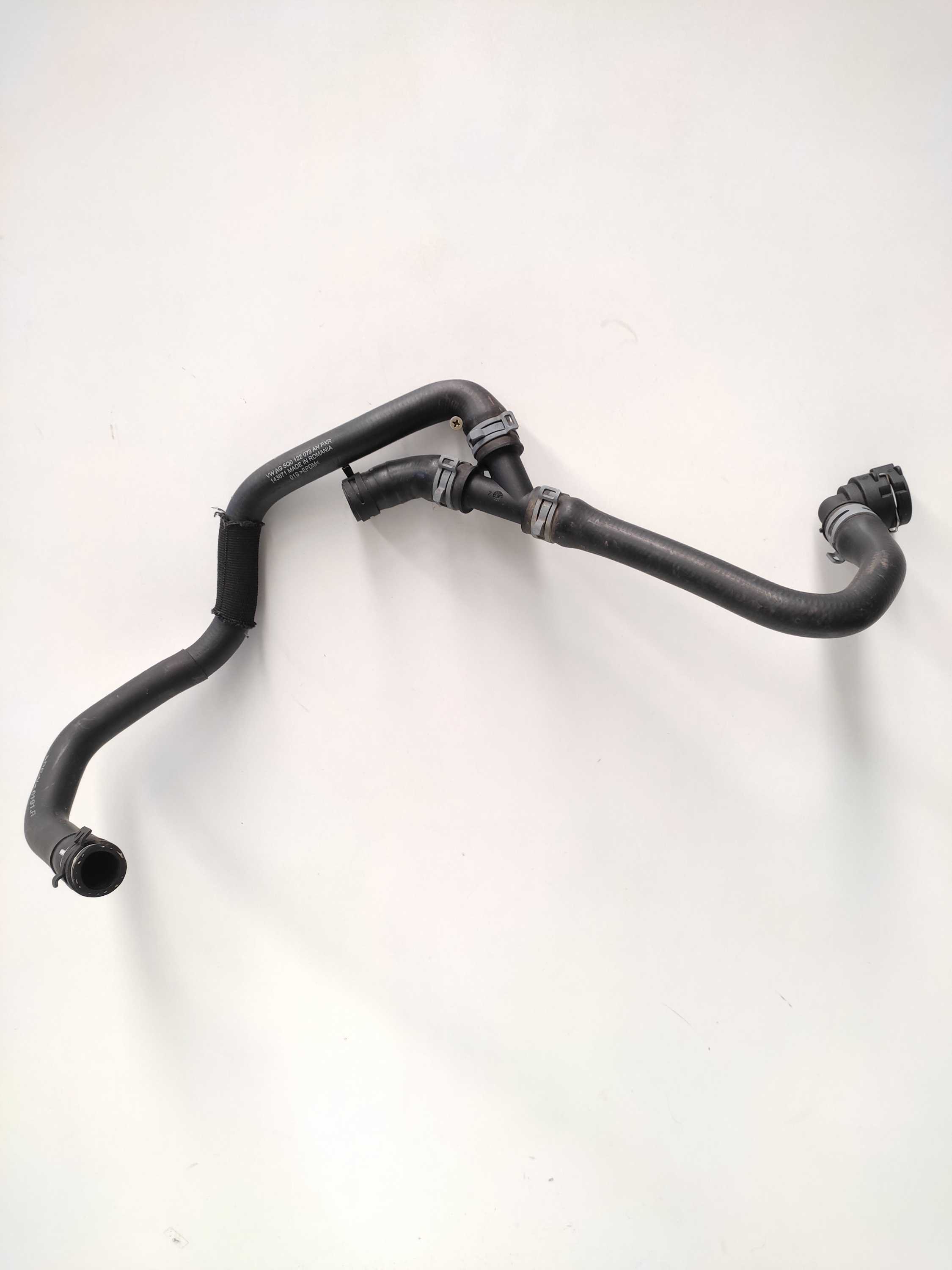 Mangueira Agua Radiador Vw Golf 1.4 Tsi 2015 N? 5q0122073 1