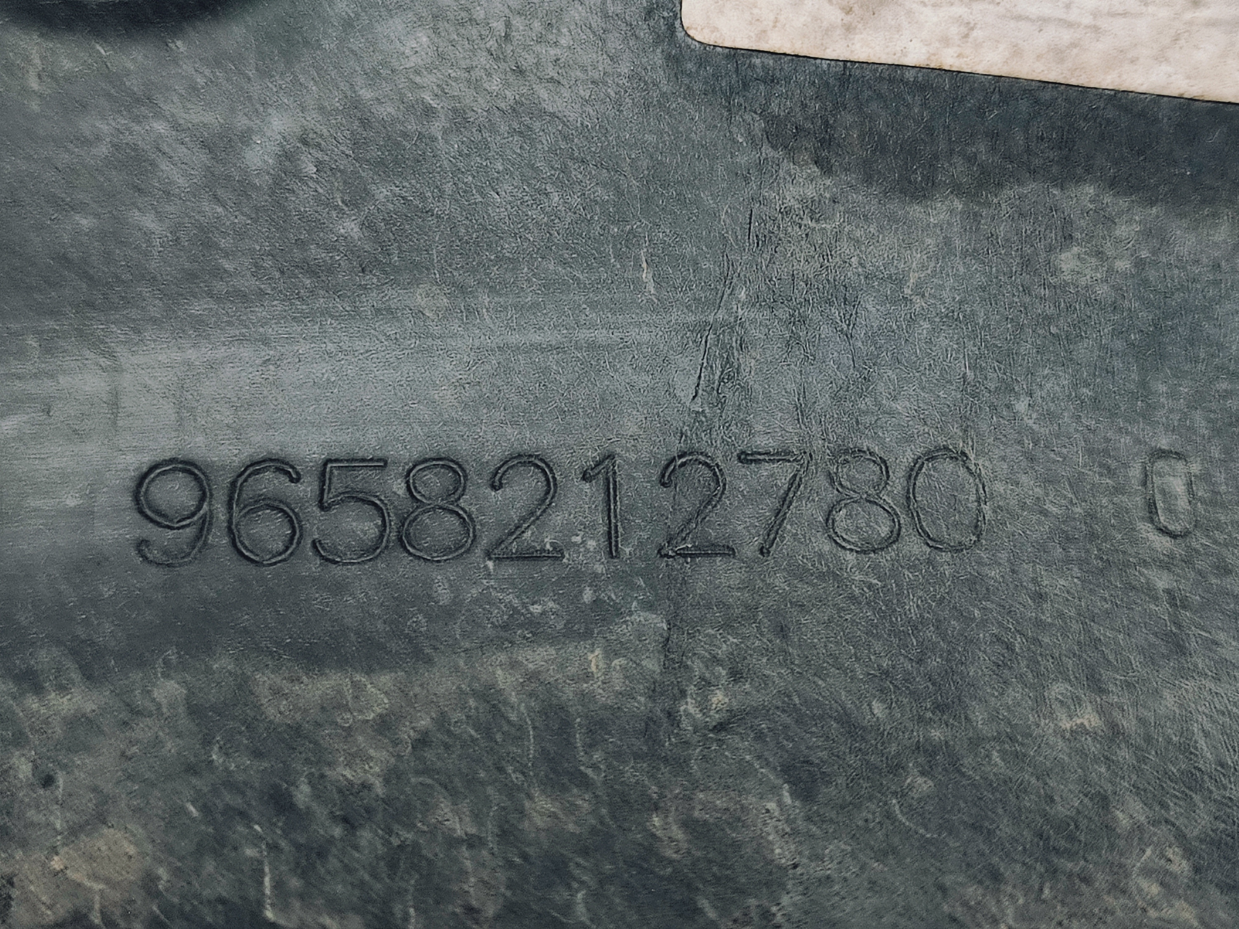 Defletor Ventoinha Radiador Peugeot 206 1.0 16v 2003 2004 3