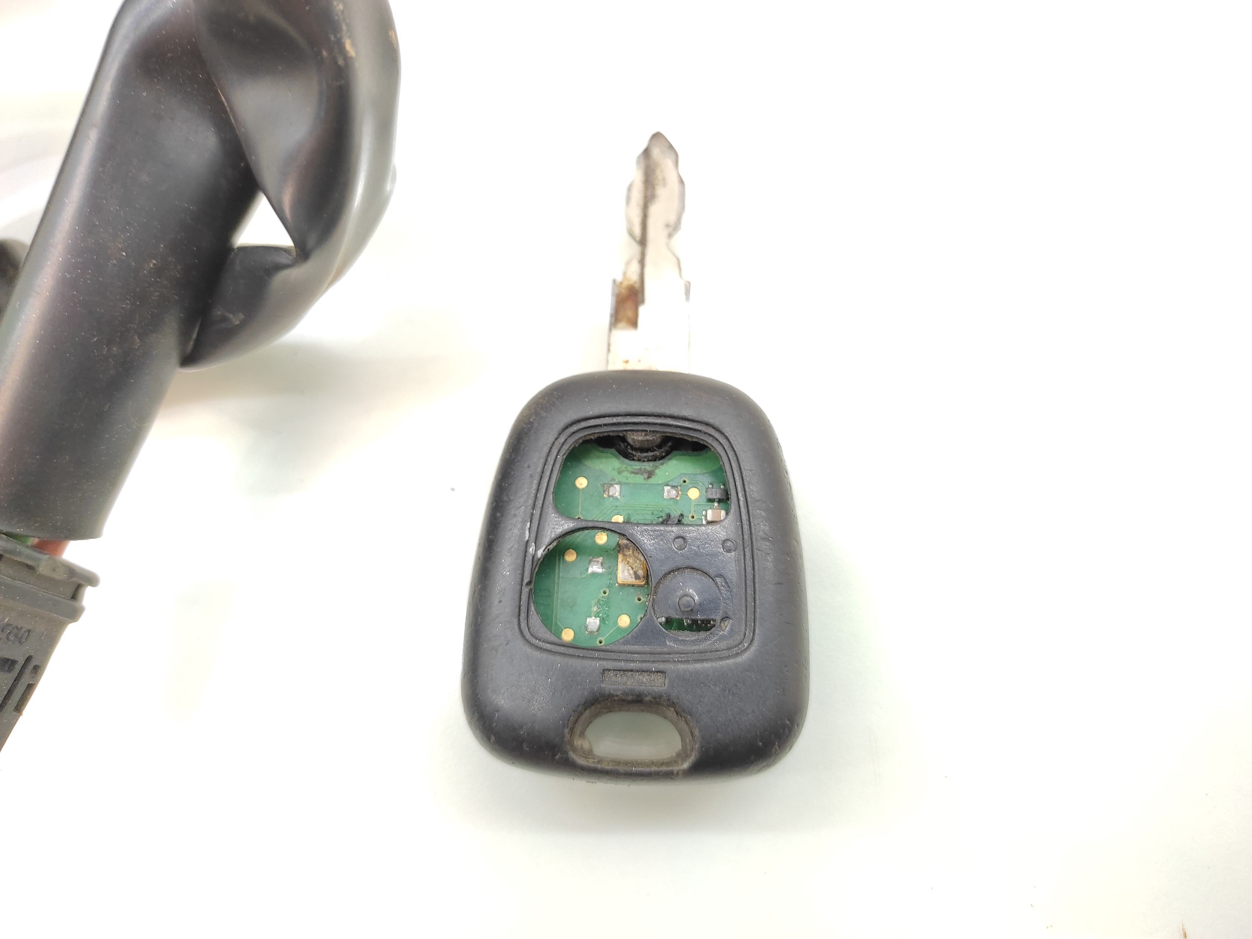 Cilindro Ignição Com Chave Peugeot 206 207 2007 2008 2009 4