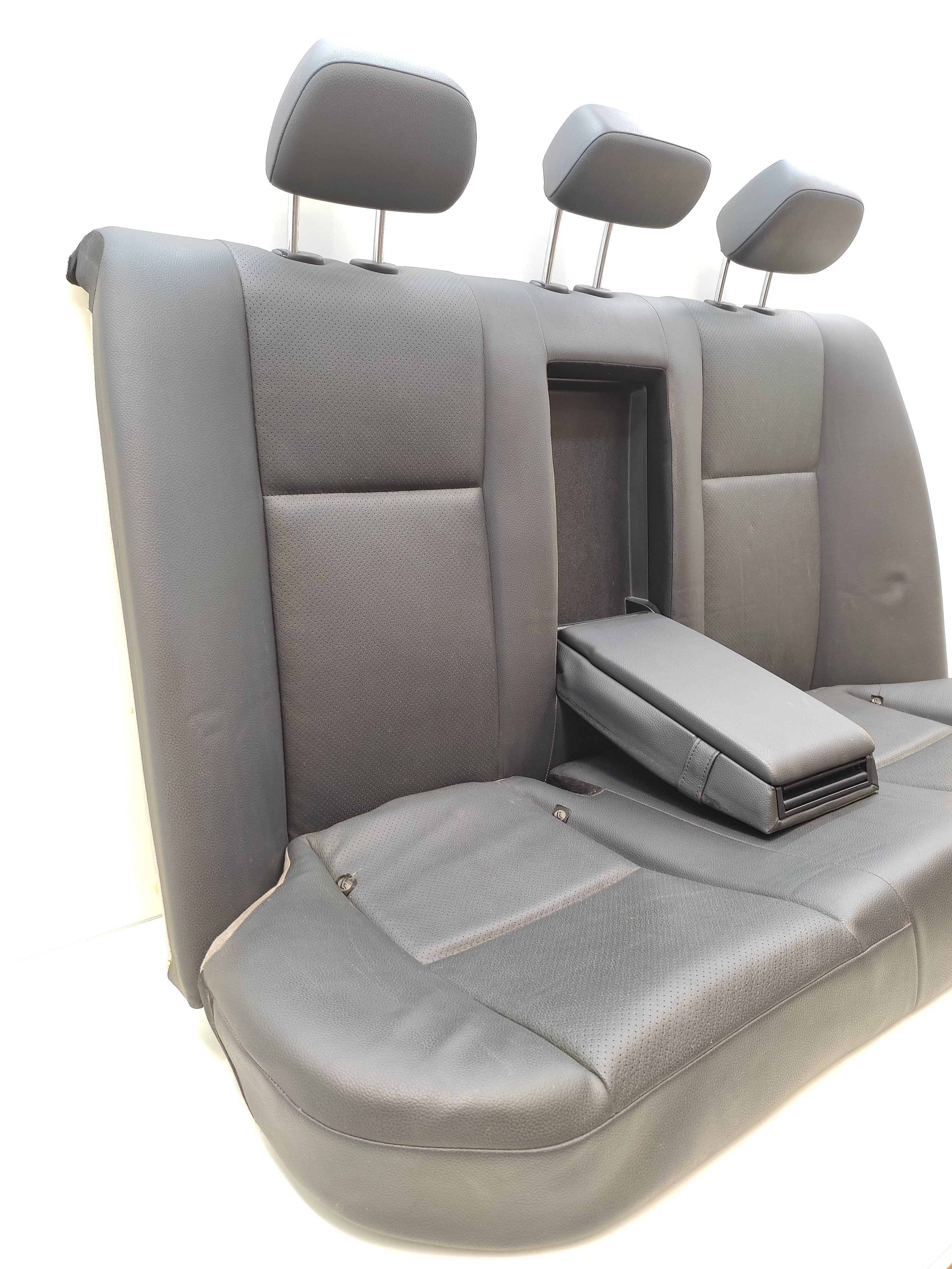 Banco Traseiro Em Couro Mercedes C180 2010 Original  Preto 2