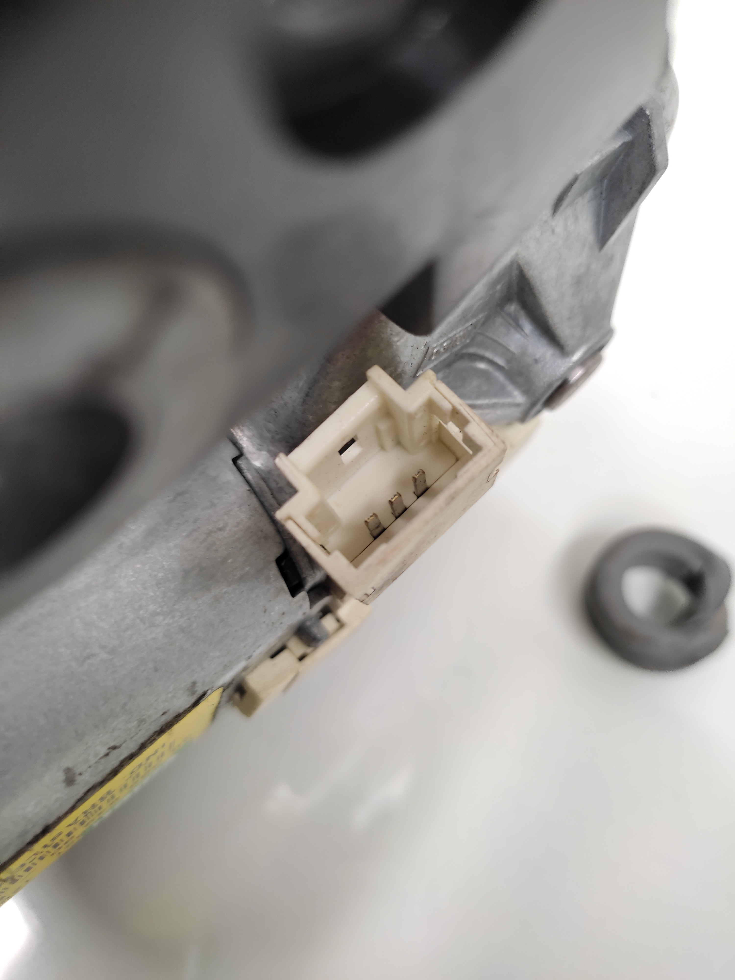 Motor Limpador Parabrisa Traseiro Peugeot 206 2007 Detalhe 4