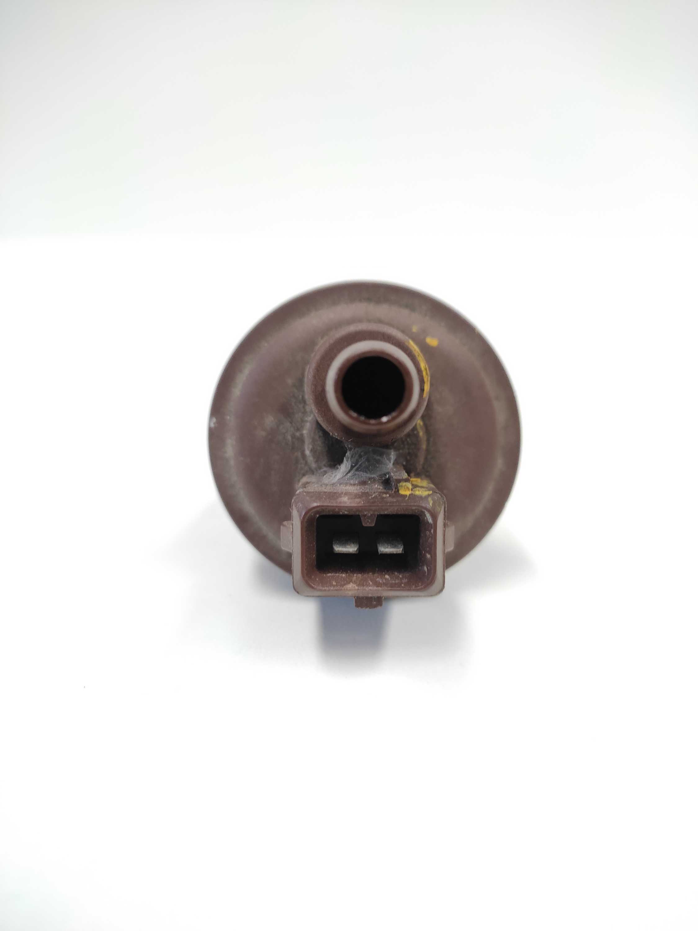 Válvula Canister Peugeot 206 207 1.4 Citroen C3 2580008c 3