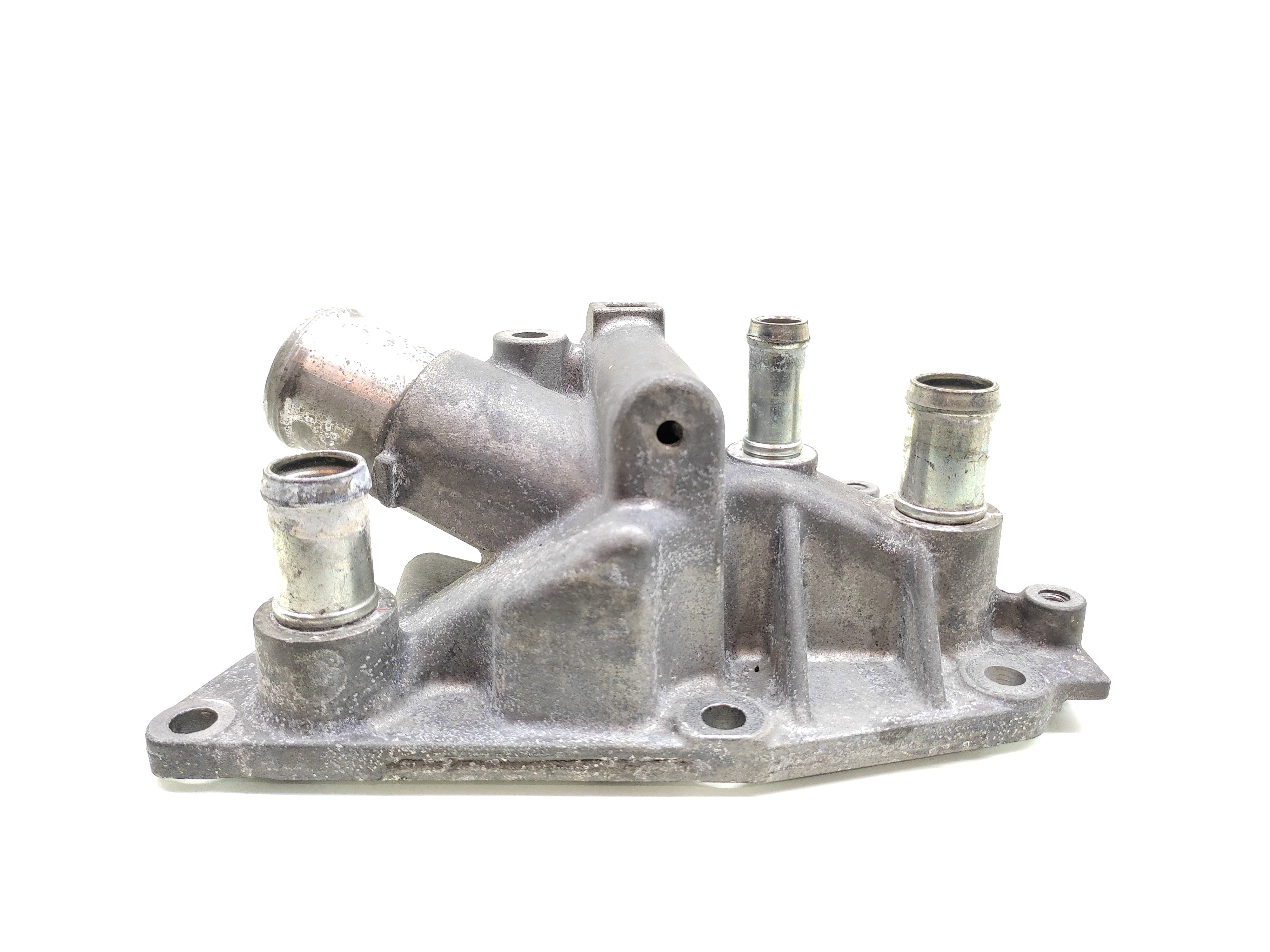 Carcaça Da Válvula Termostática Nissan Kicks 1.6 2016 2017 1