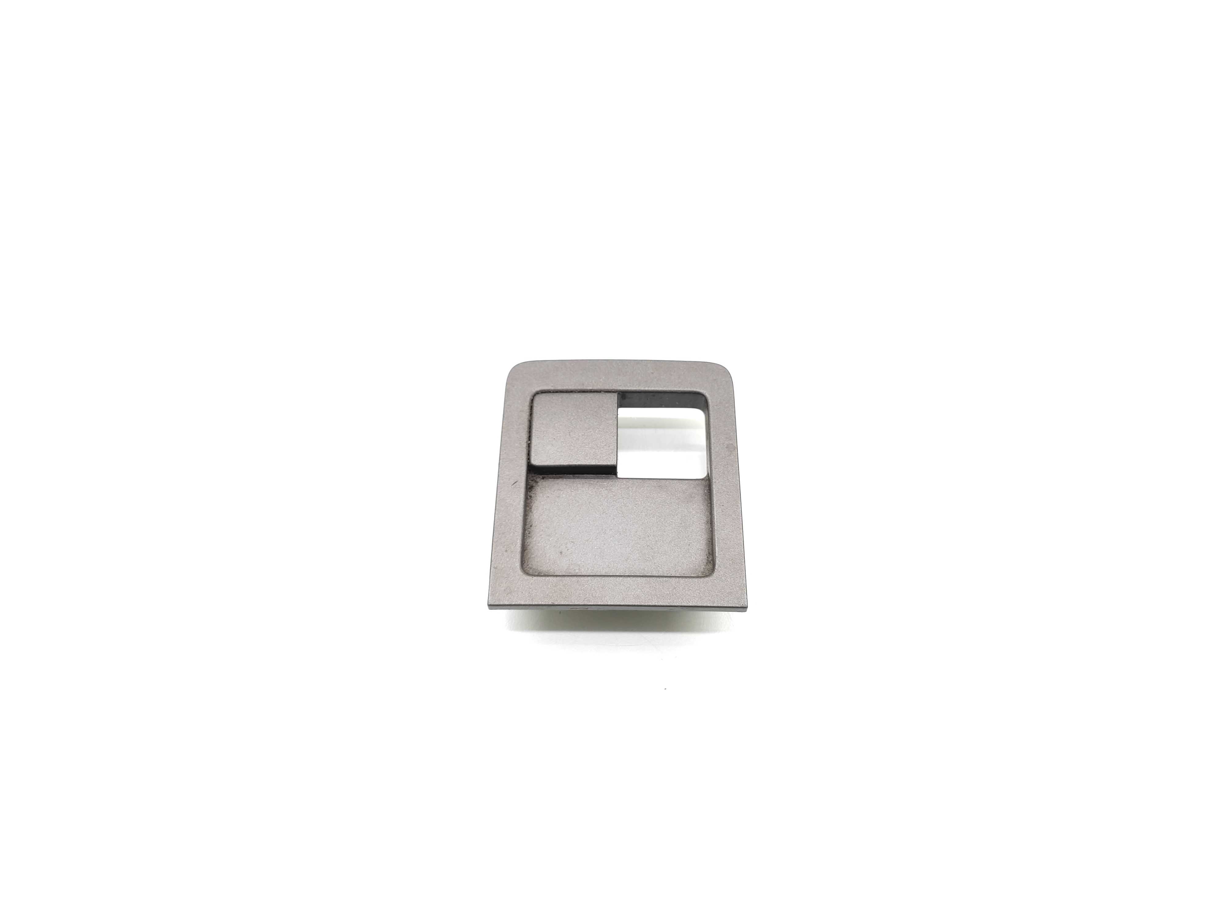 Moldura Botão Console Central Gm Omega Cd 2003 2004 2005 1