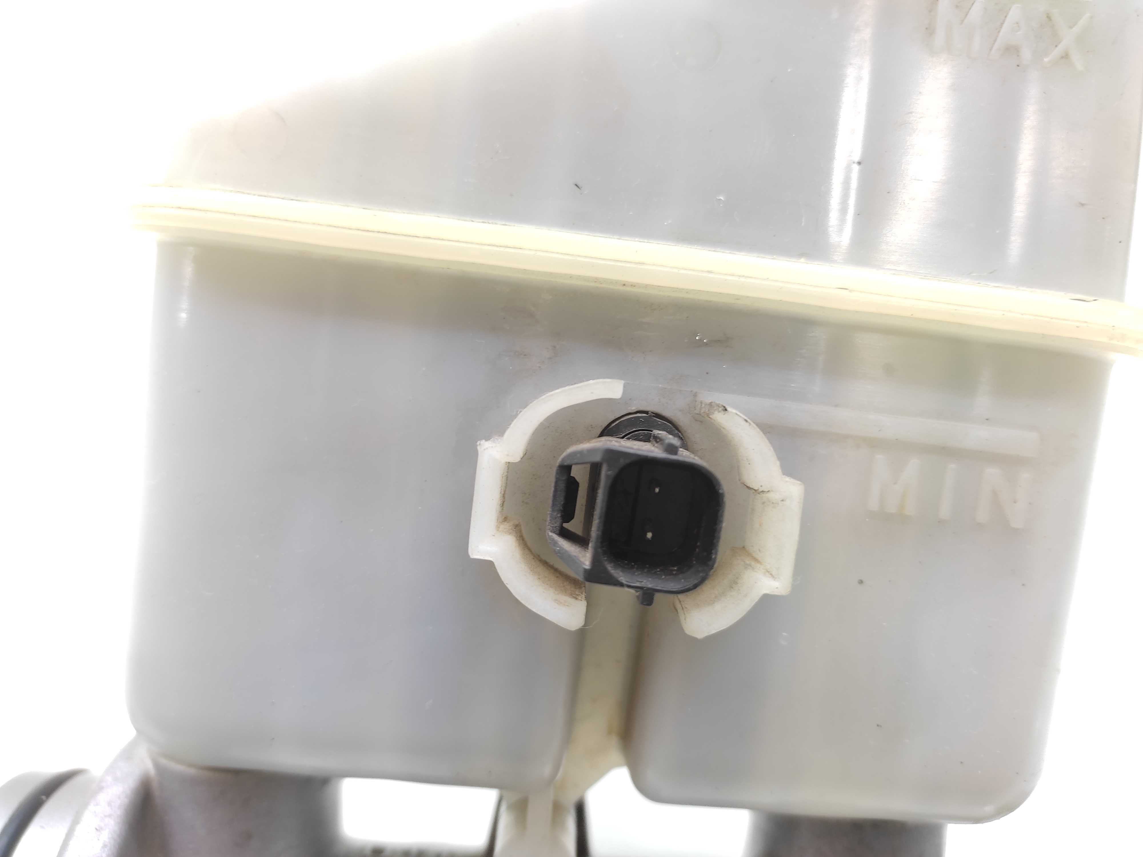 Cilindro Mestre Freio C Reservatório Hyundai I30 2.0 2011 2