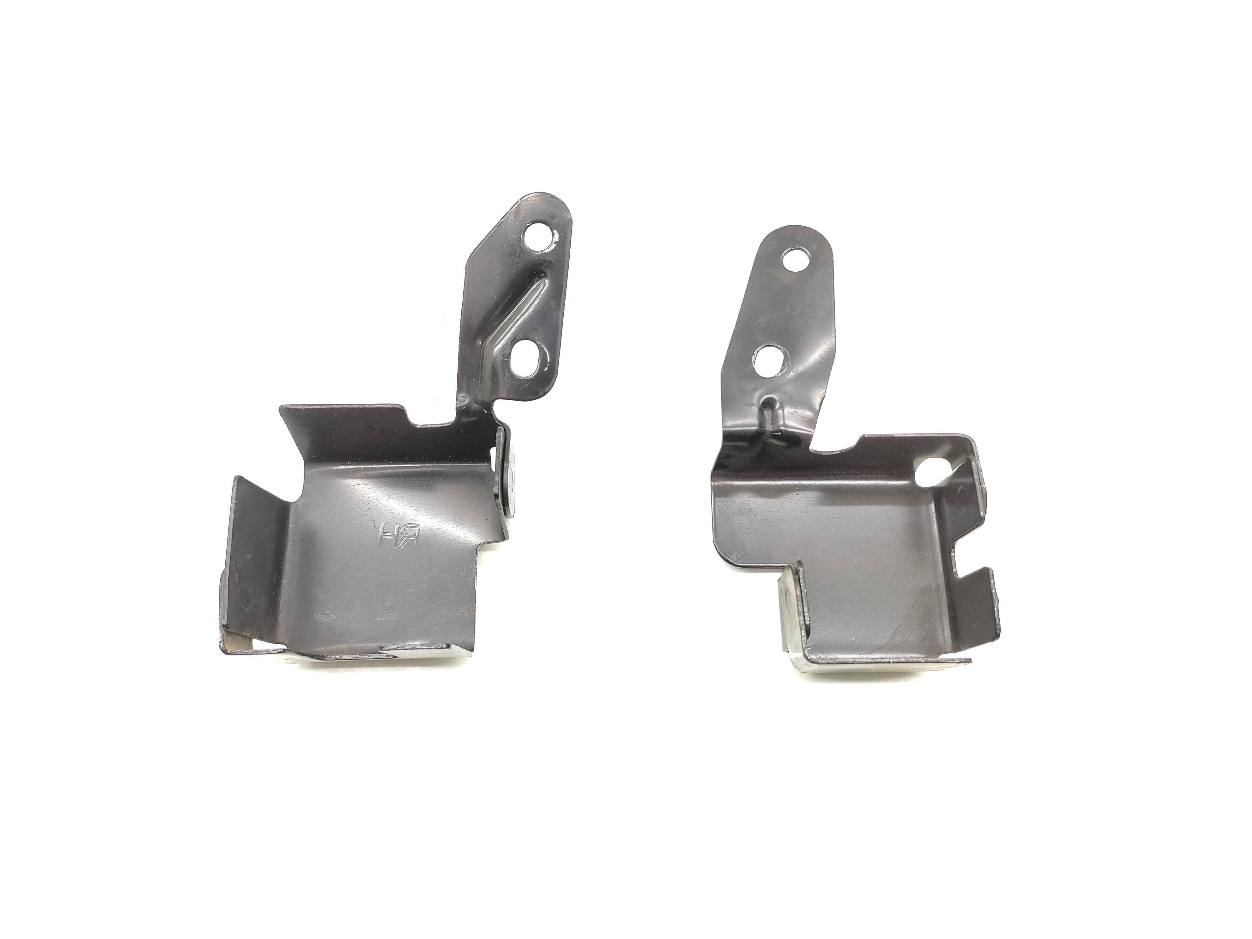 Par Suporte Radiador Gm S10 2.8 2014 2015 2016 2