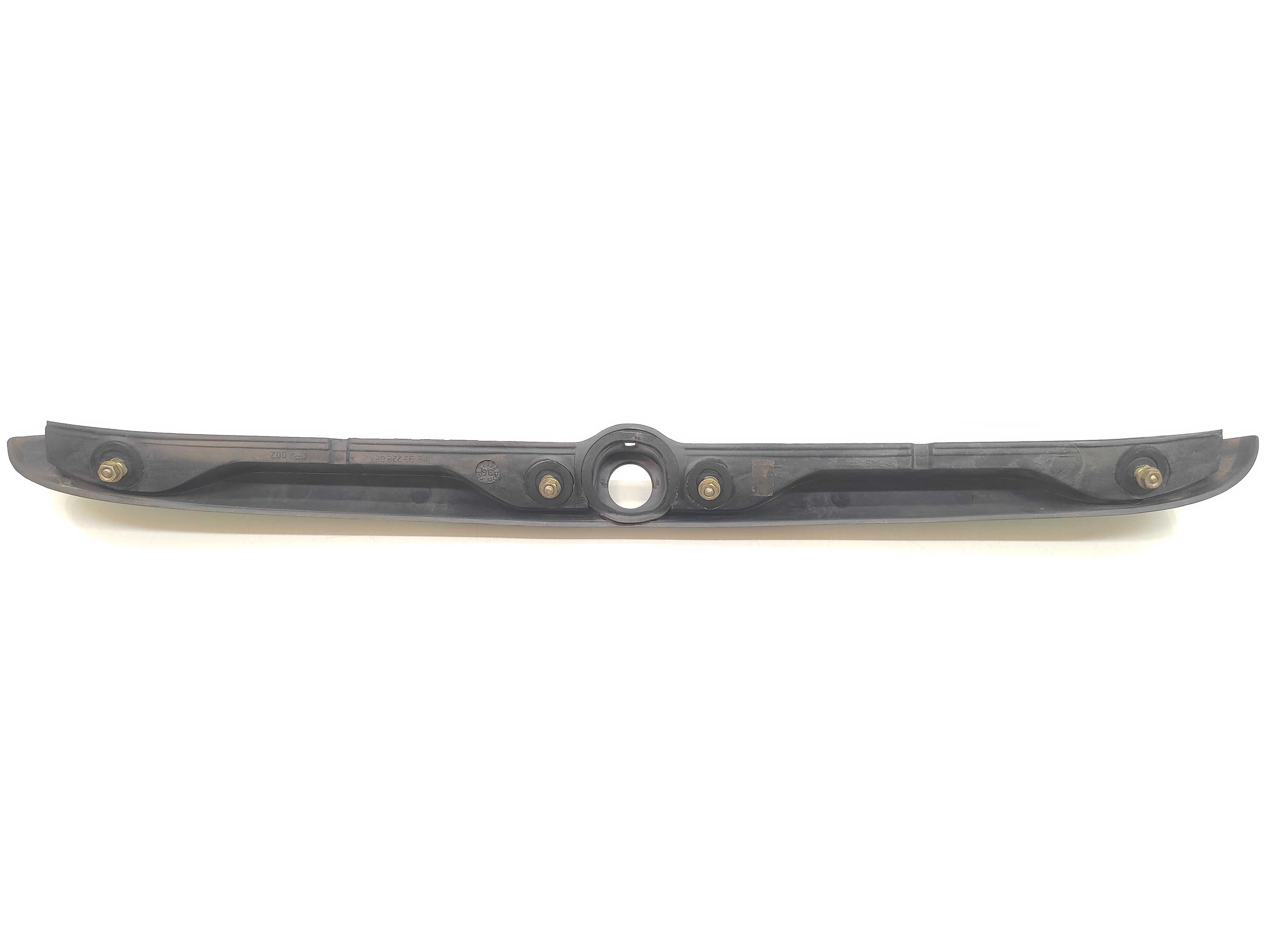 Régua Friso Tampa Traseira Gm Corsa Sedan 1997 1998 1999 00 Preto 3