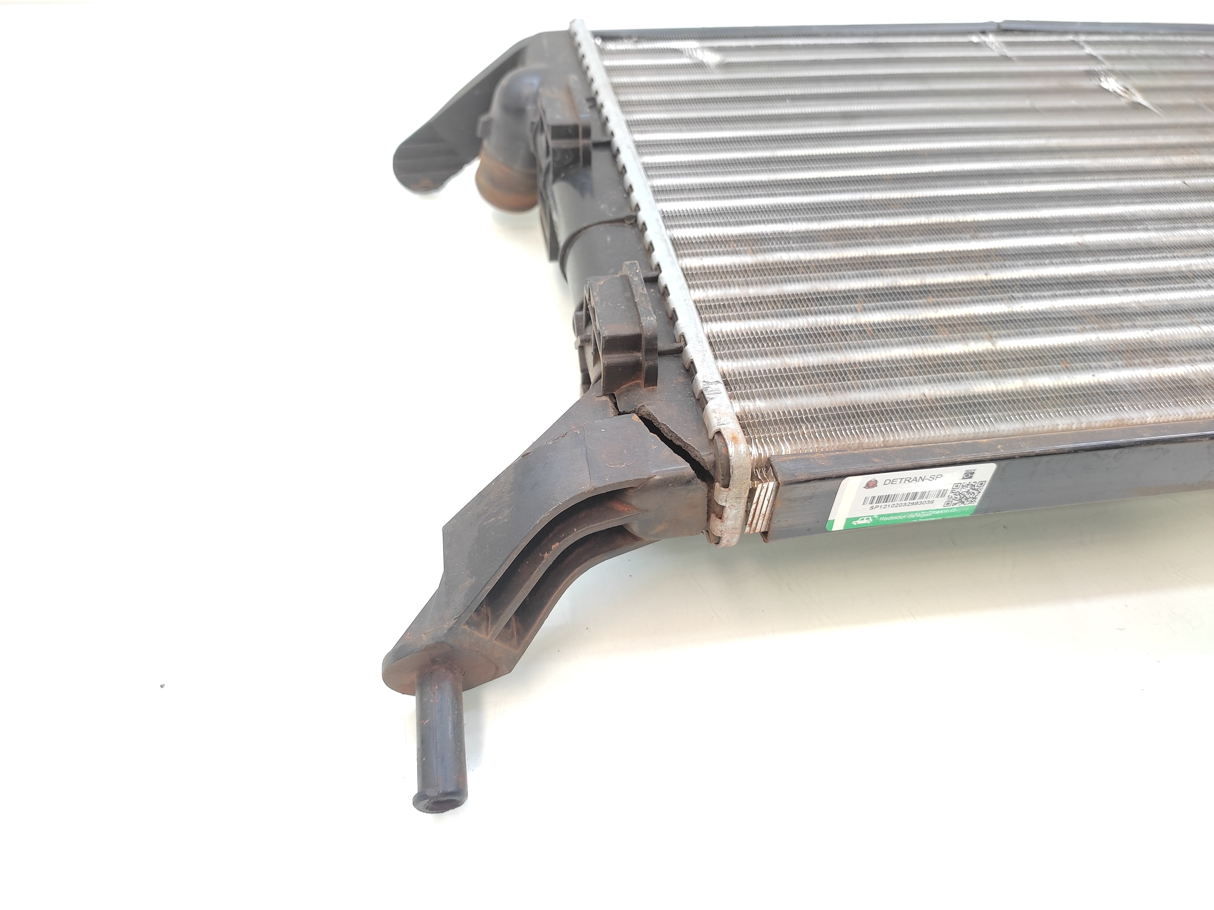 Radiador Água Gm Classic 1.0 S/ Ar 2011 Trocar Caixas Latera 3