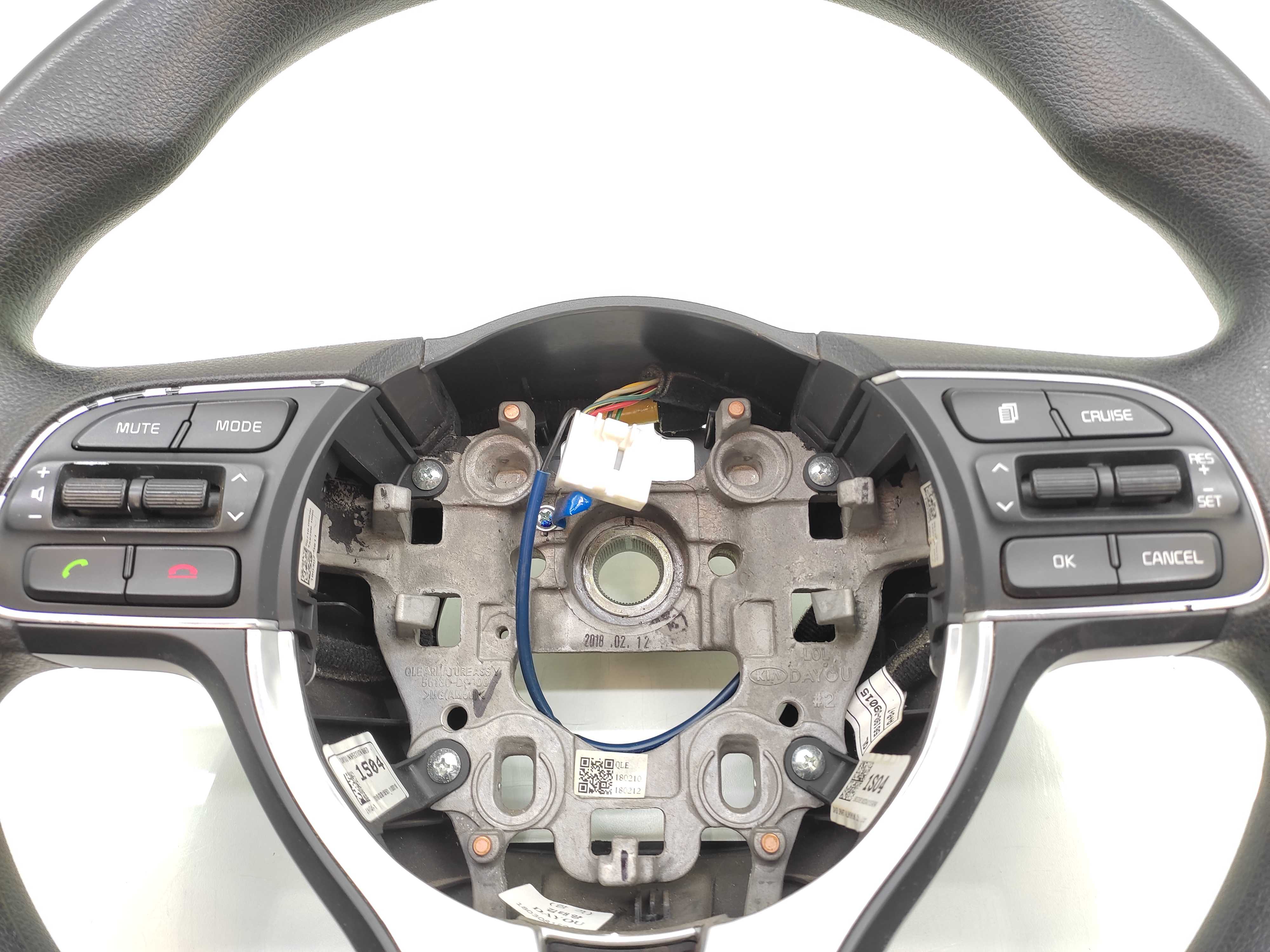Volante Direção Com Comandos Kia Sportage Lx2 2018 2019 Preto 2