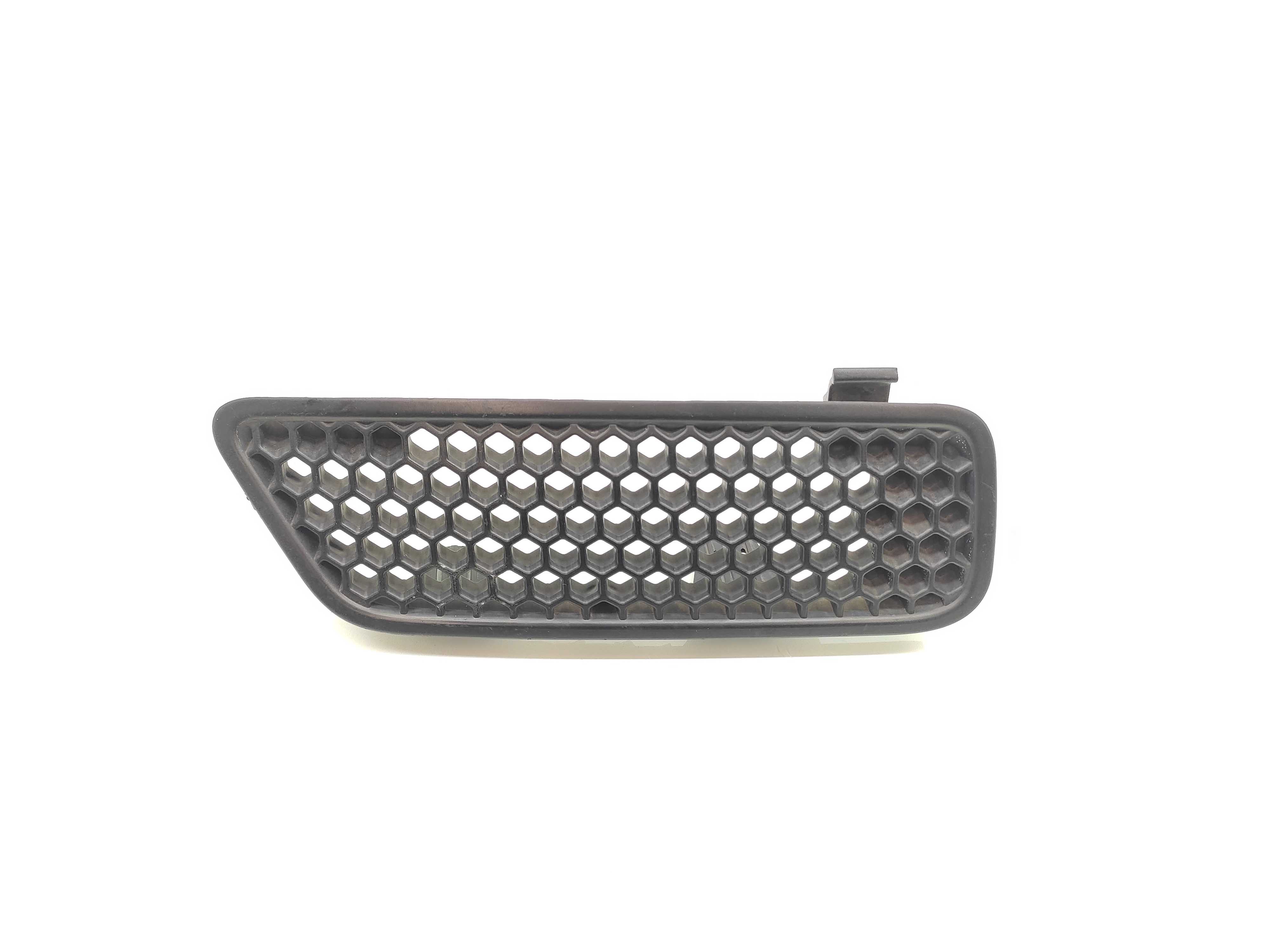 Grade Capô Lado Direito Renault Scenic 2002 Com Detalhe 1