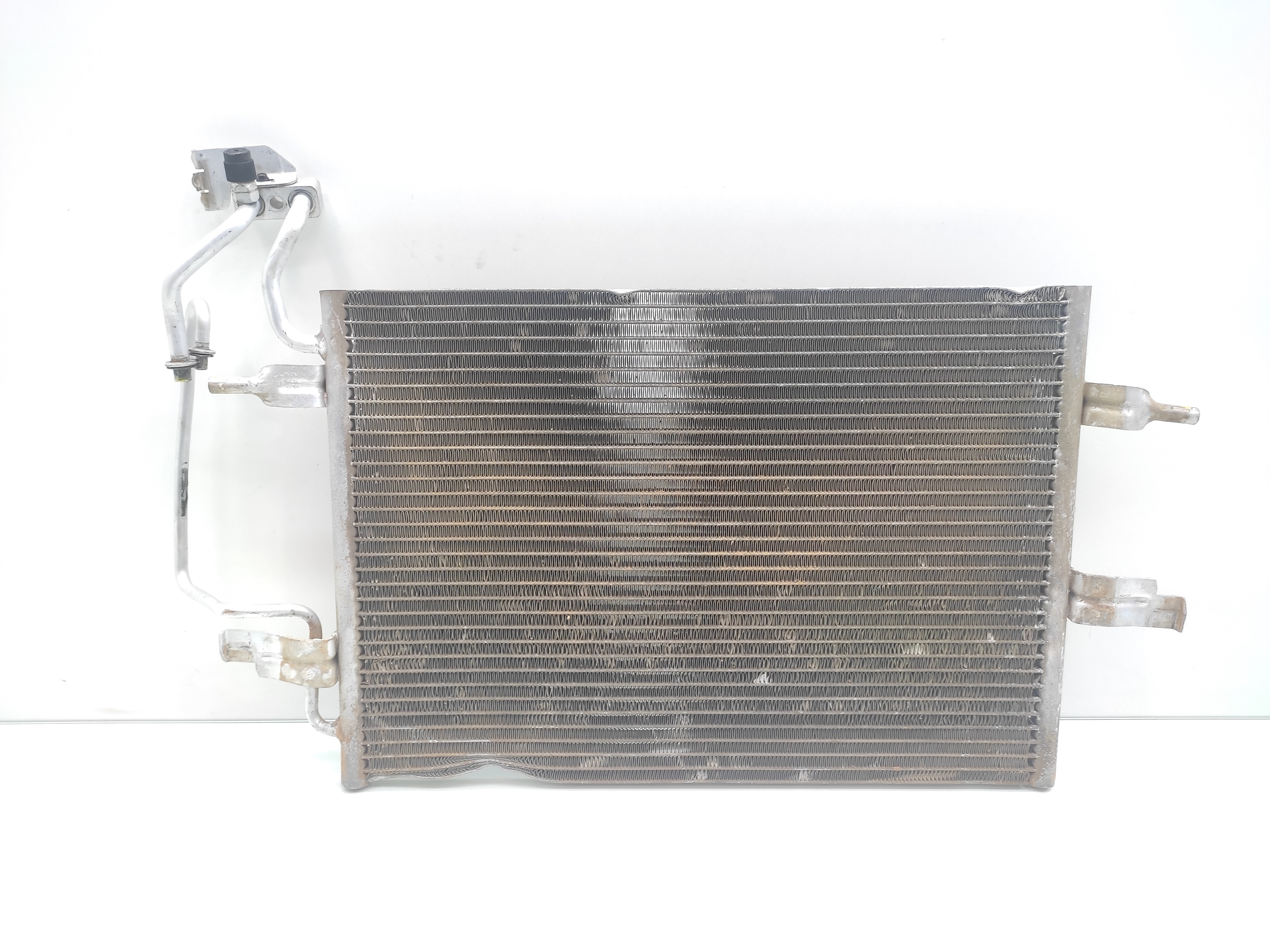 Condensador Ar Condicionado Gm Meriva 1.4 1.8 2002 Á 2012 1