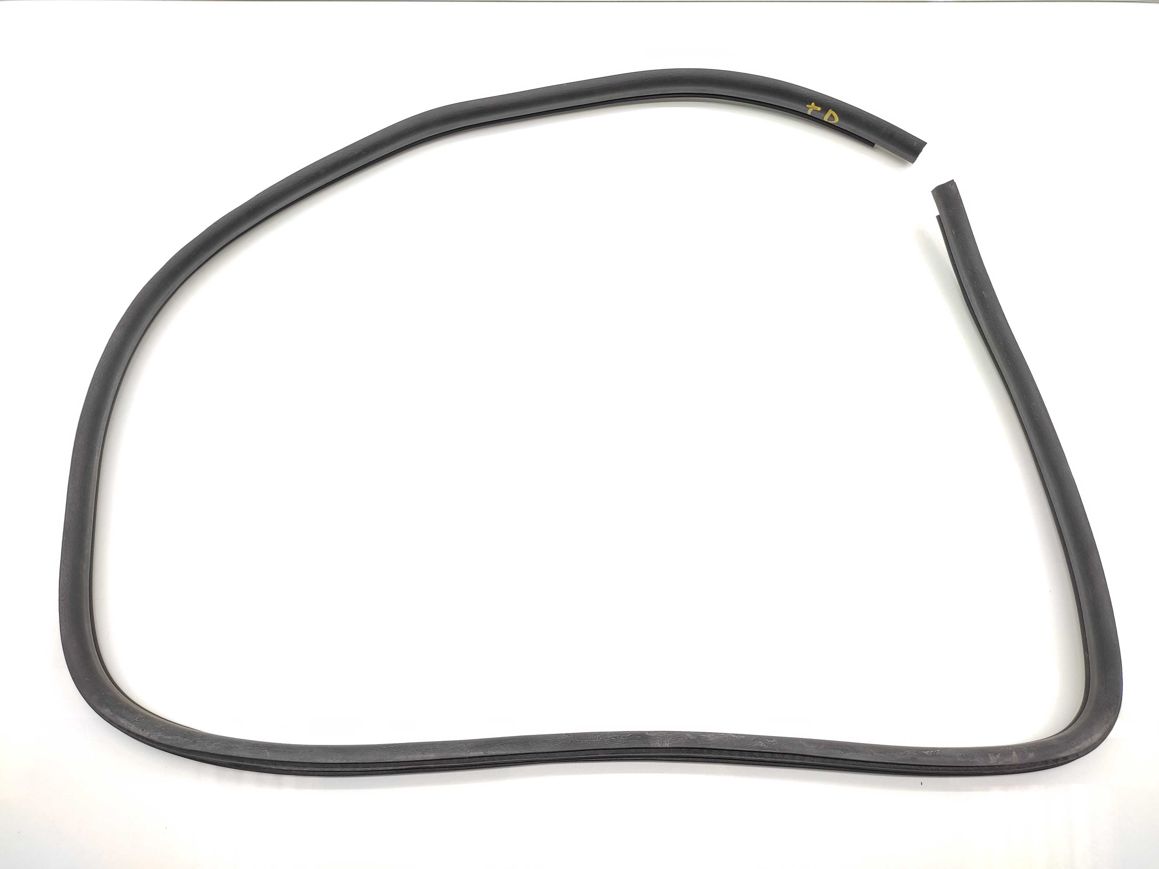 Borracha Porta Traseira Direita Nissan Livina 2010 2011 1