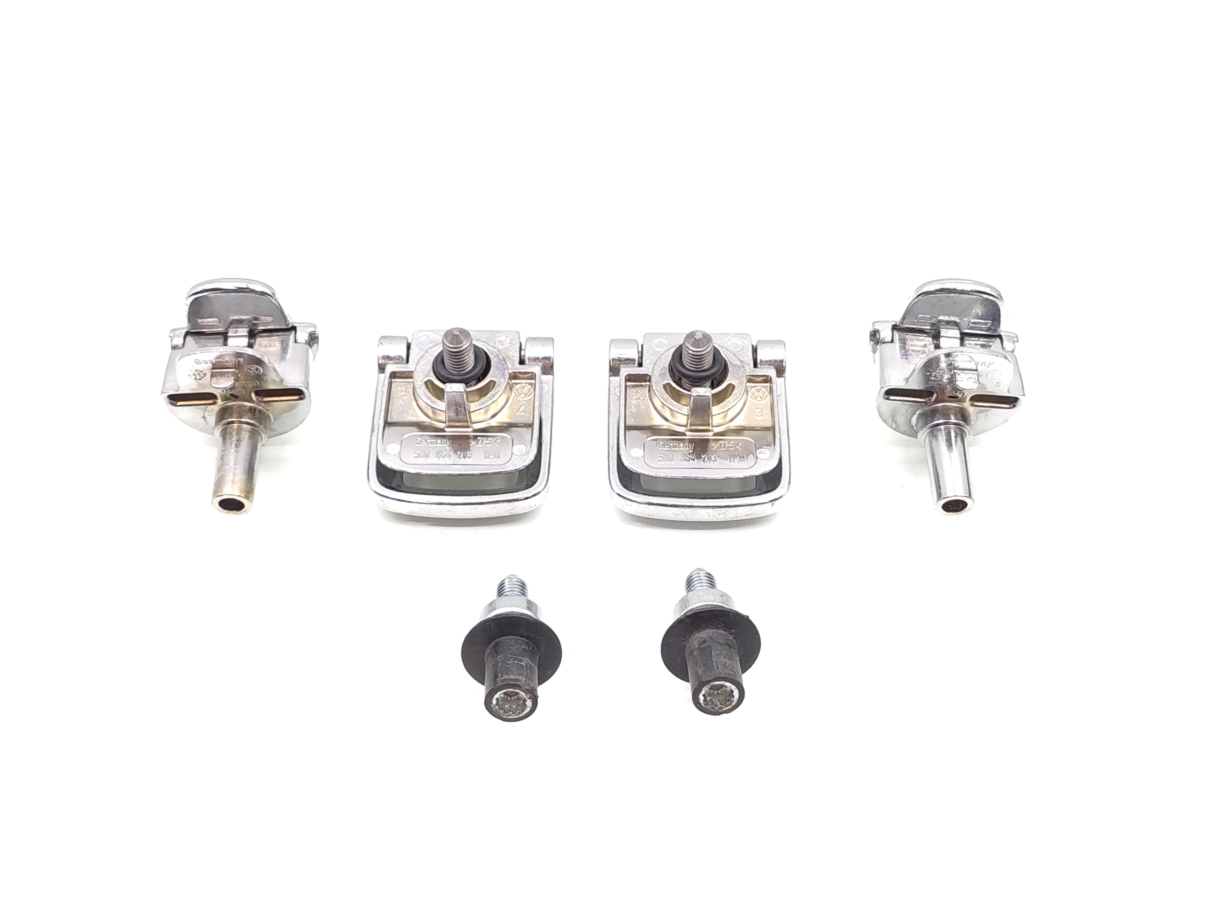 Jogo Grampo Fixação Porta Malas Vw Tiguan 2011 2012 2013 2