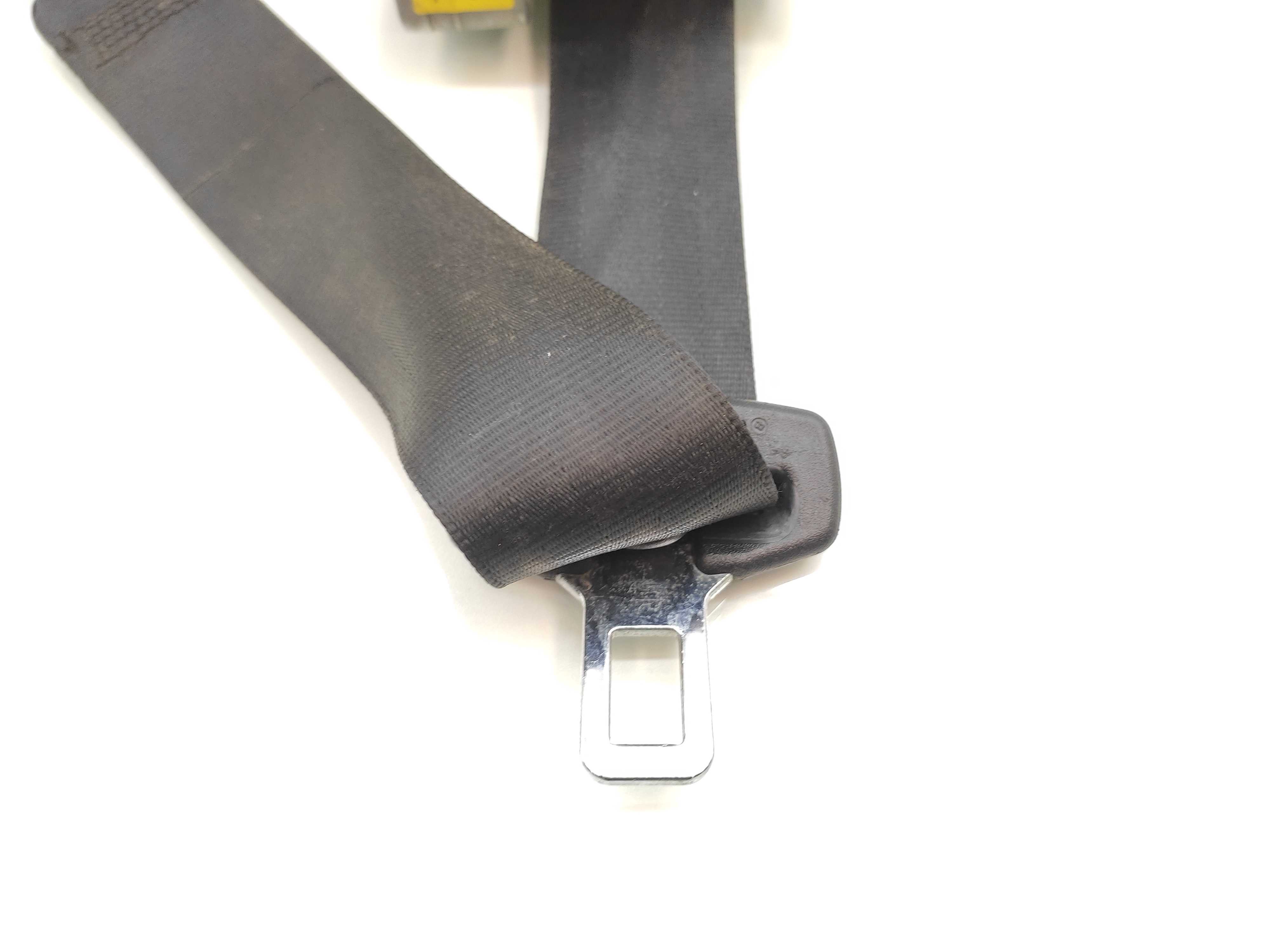 Cinto Segurança Traseiro Esquerdo Vw Passat Variant 2000 2