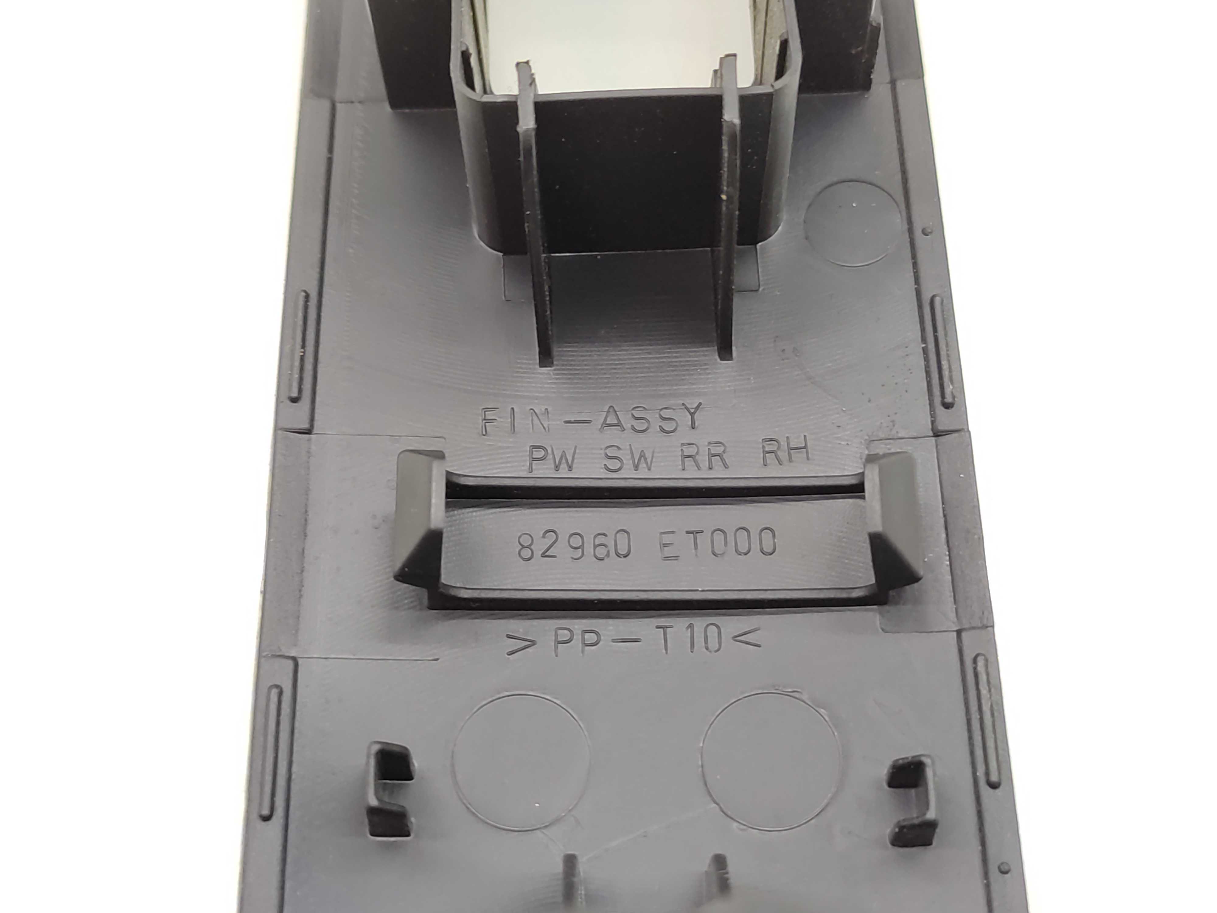 Puxador Interno Porta Traseira Direita Nissan Sentra 2008 3