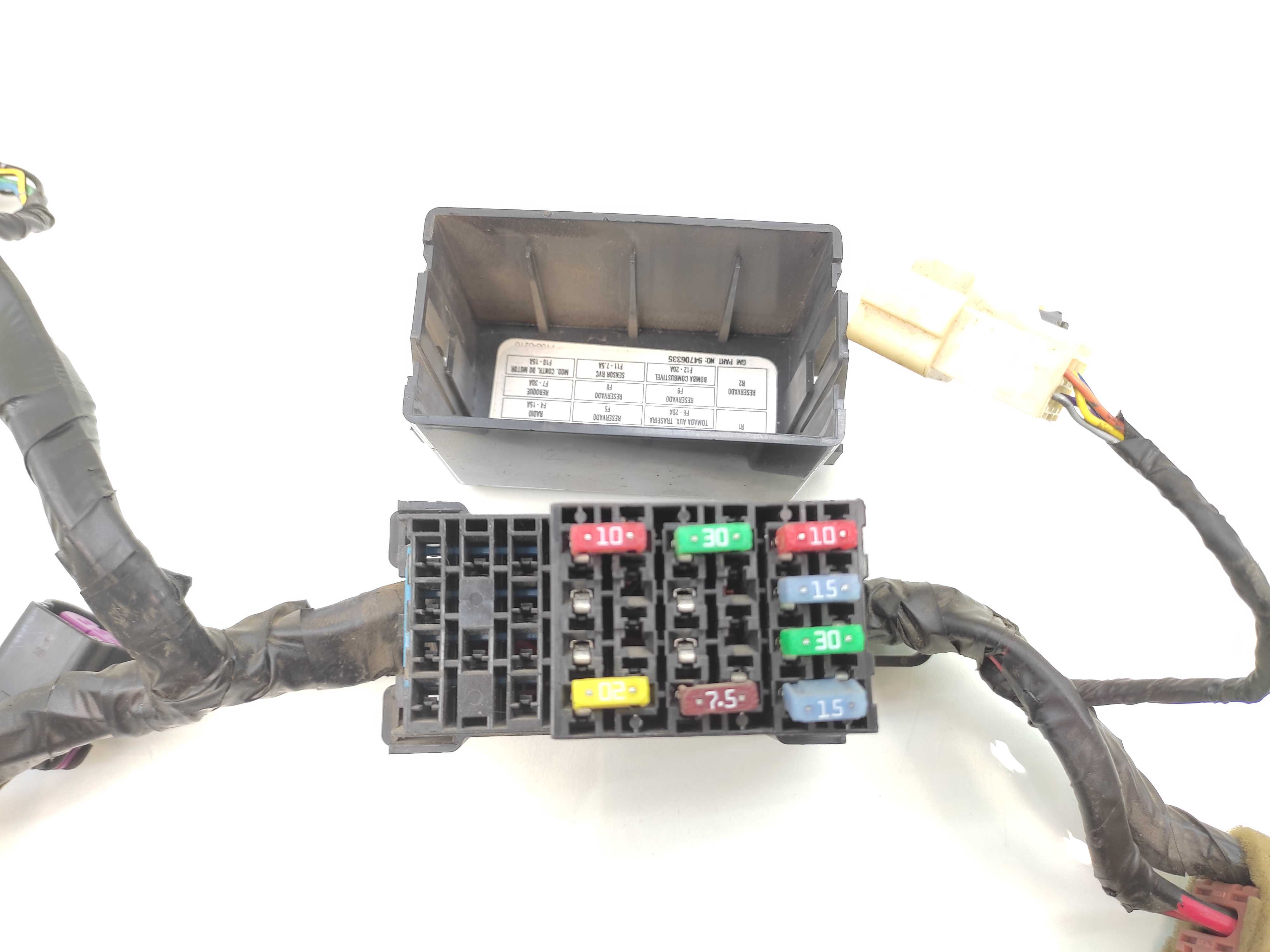 Caixa Fusíveis Rele Gm Omega Cd 3.6 V6 2008 N 92166328 2