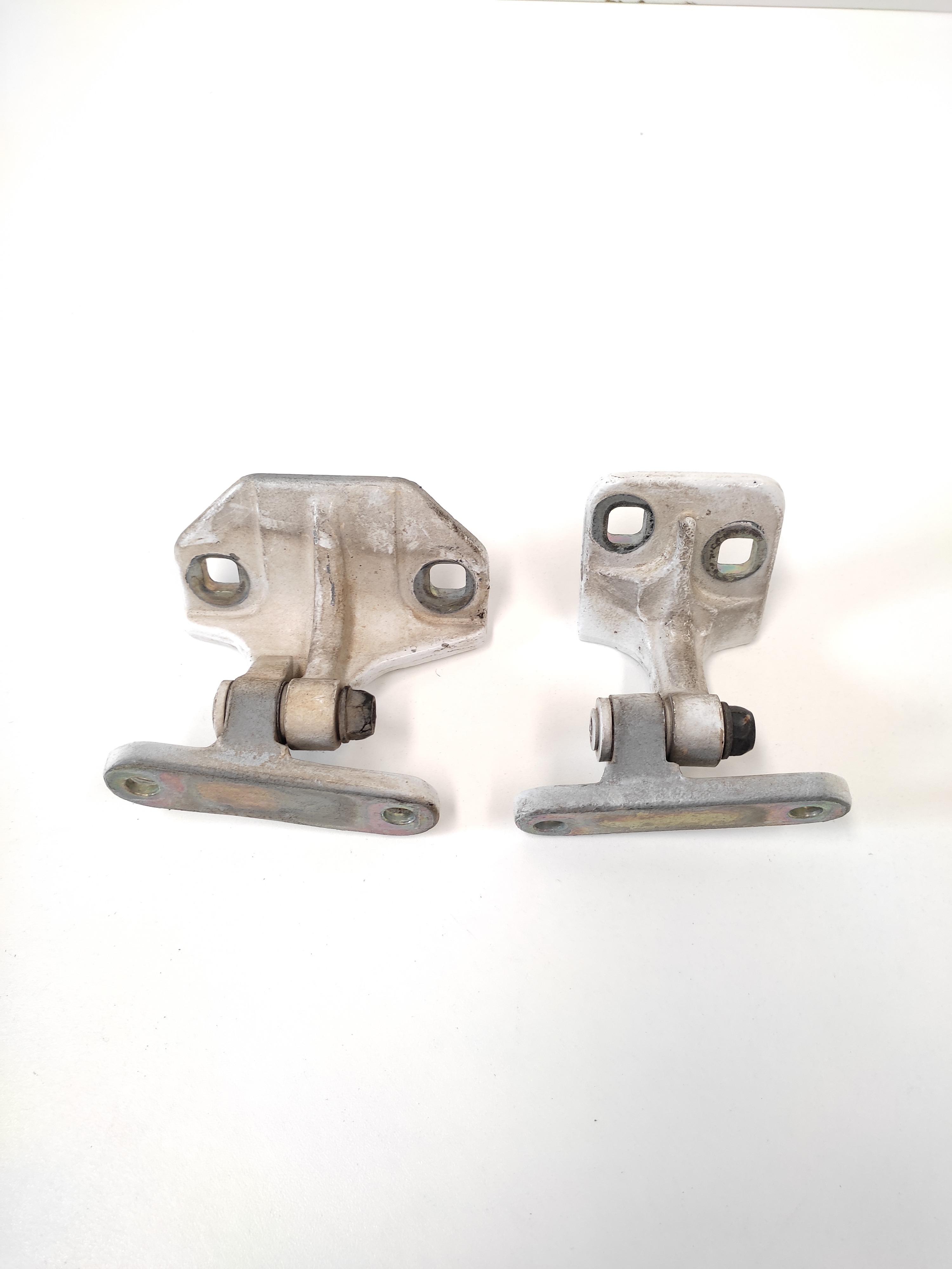 Dobradiça Porta Dianteira Direita Mb Classe A 160 1999 1