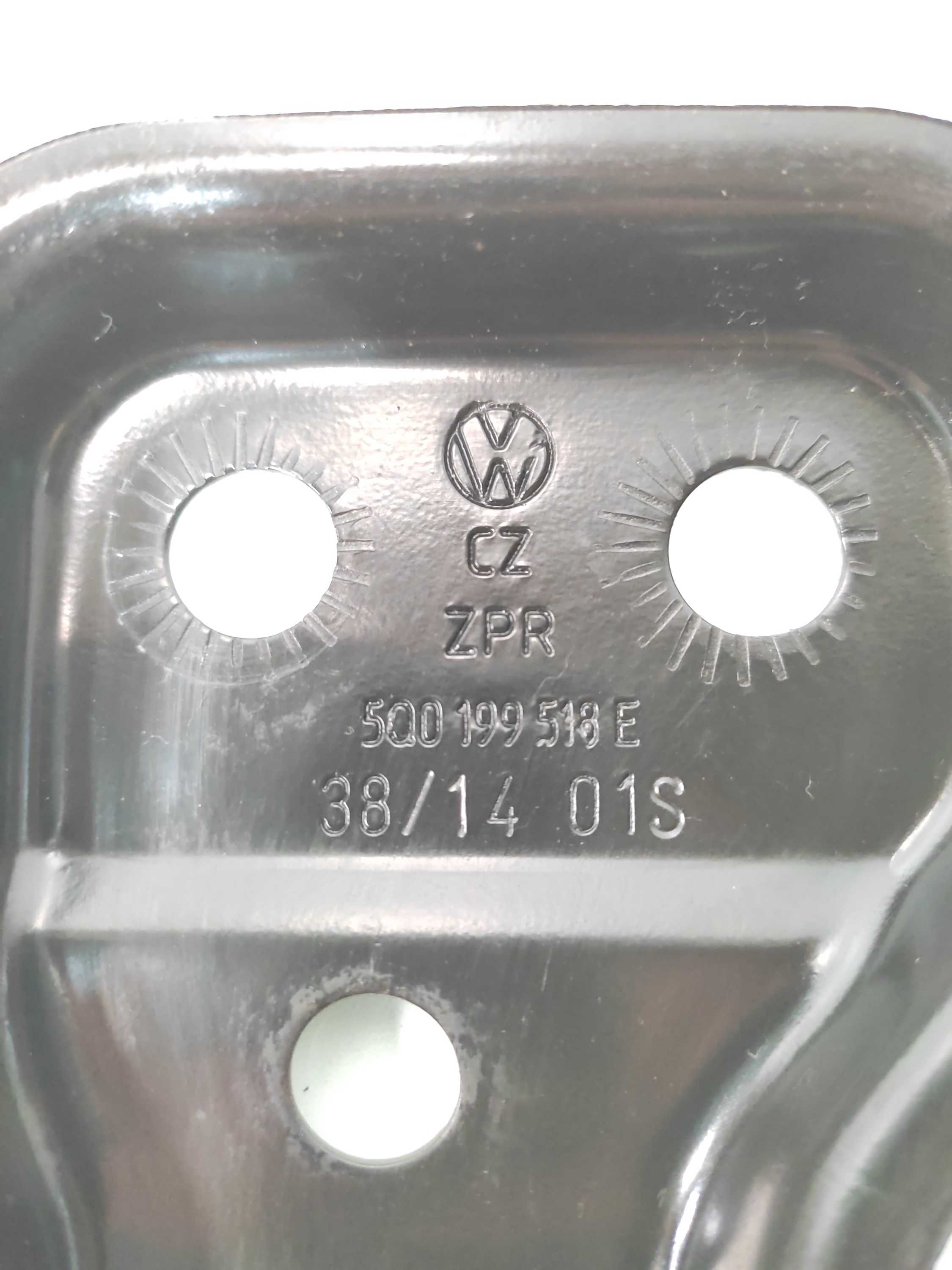 Suporte Agregado Lado Direito Vw Golf Tsi 2015 N?5q0199518e 3