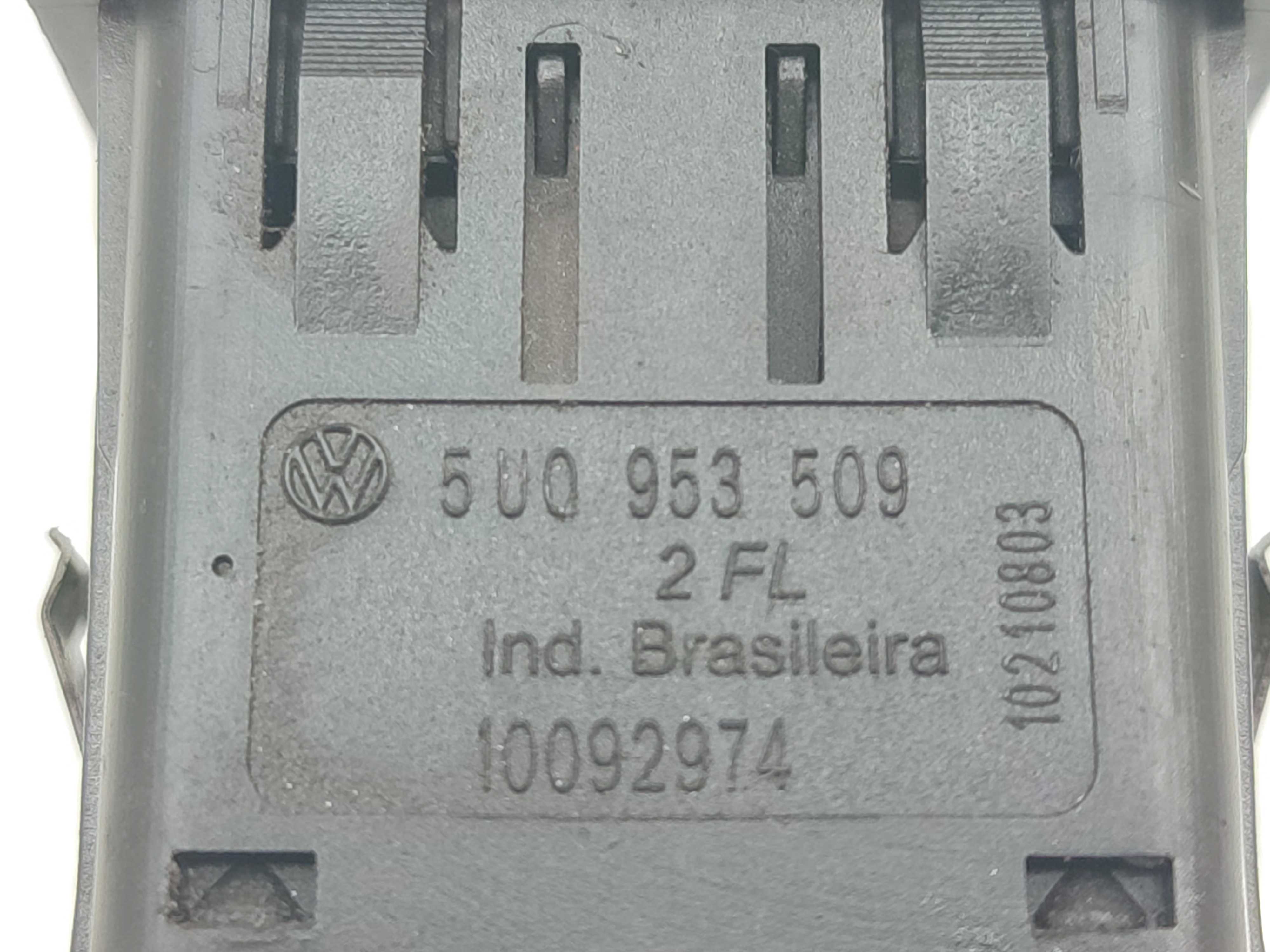 Botão Pisca Alerta Vw Gol Voyage Saveiro G6 2013 Á 2016 3