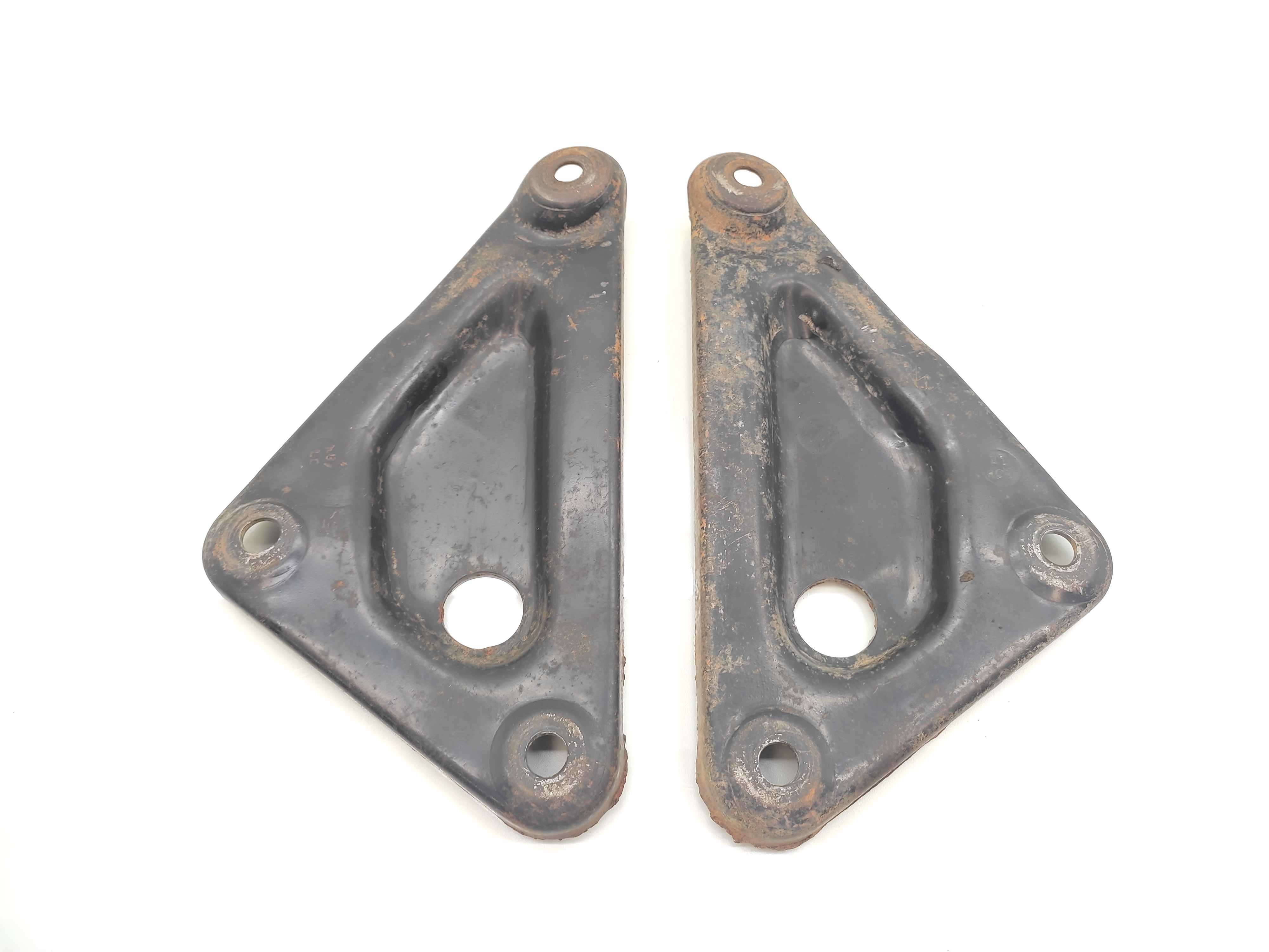 Par Suporte Quadro Dianteiro Gm Vectra 1997 1998 1999 1