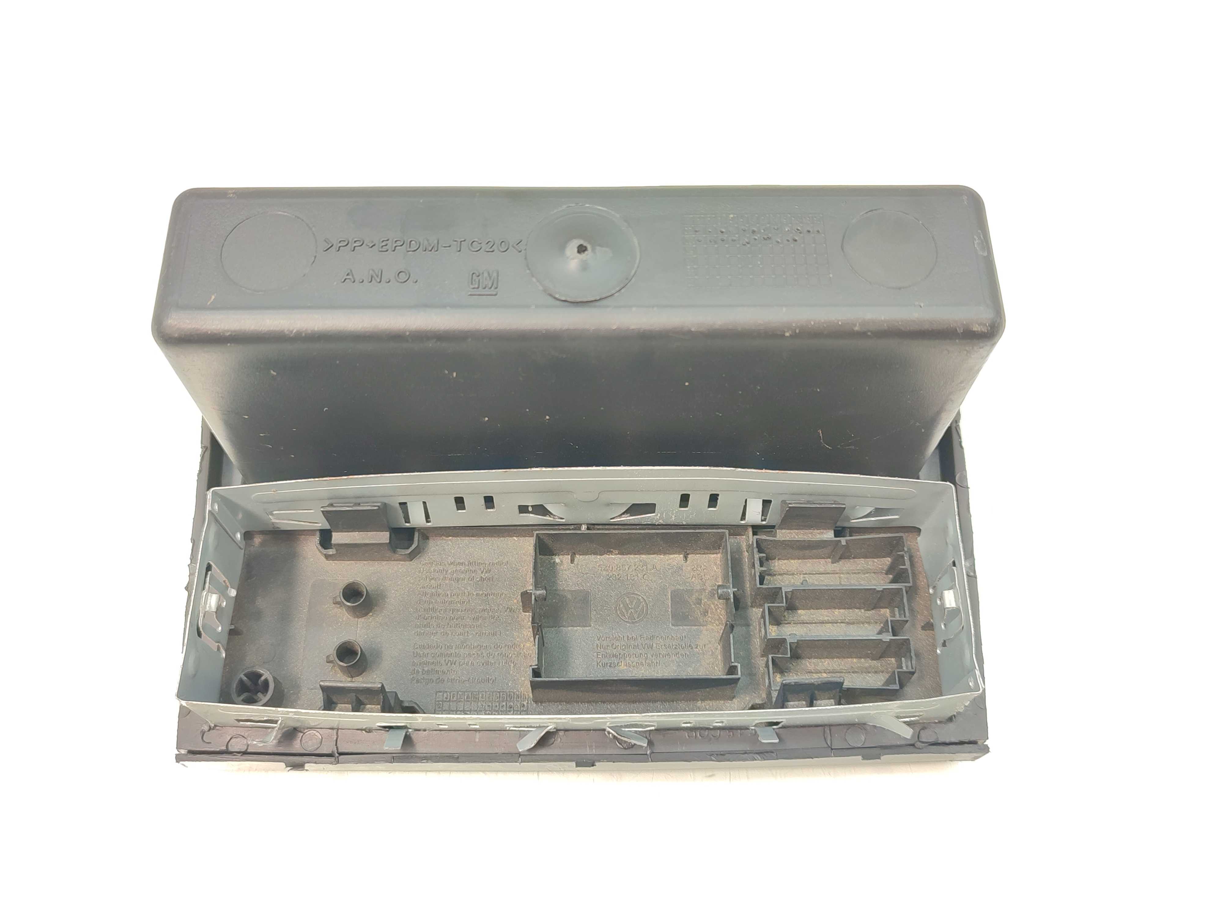 Moldura Rádio Porta Treco Gm Corsa Montana 2008 2009 2010 Preto 2