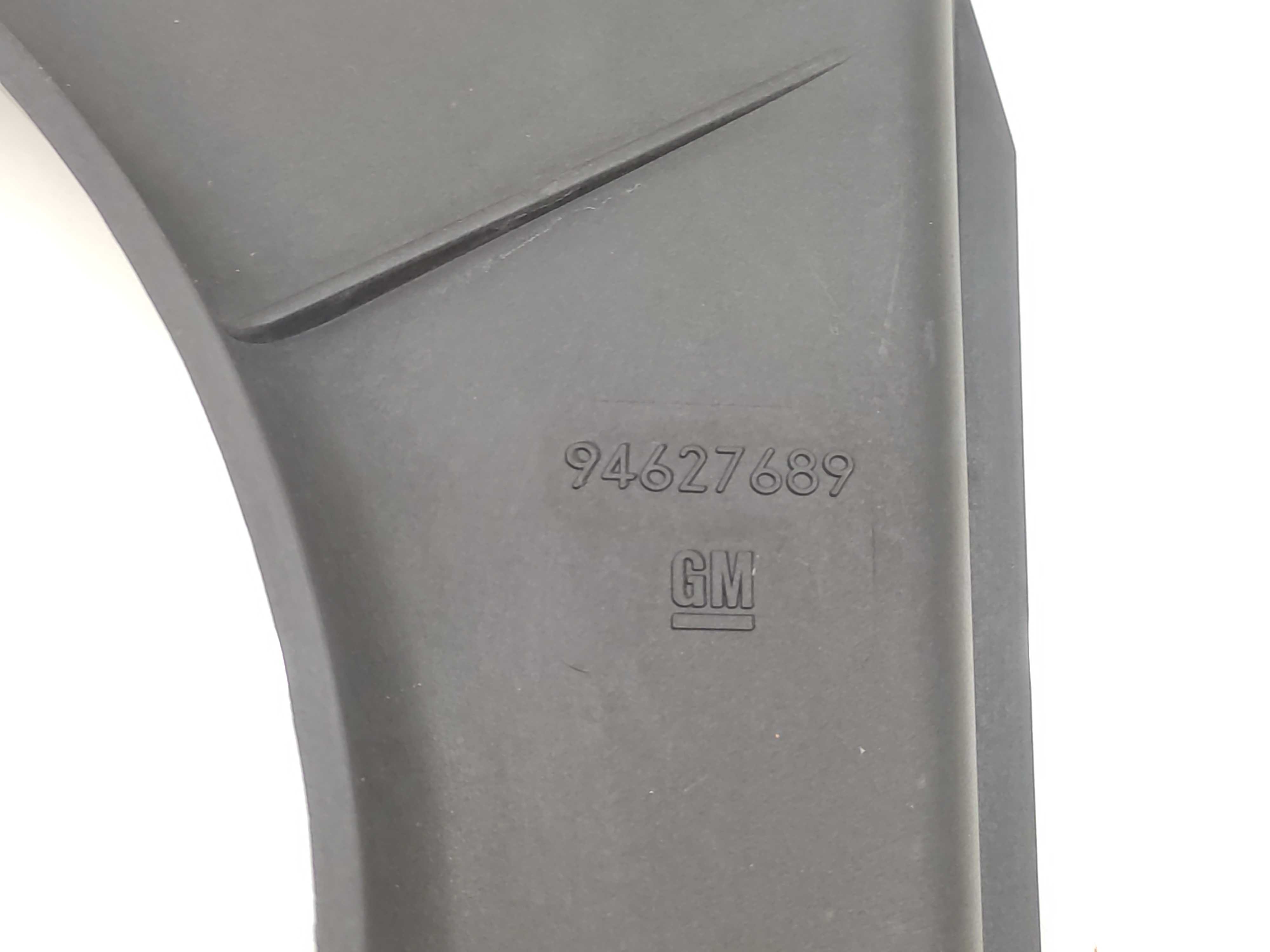 Defletor Ventoinha Radiador Gm Monza Kadett Sem Ar 94627689 2