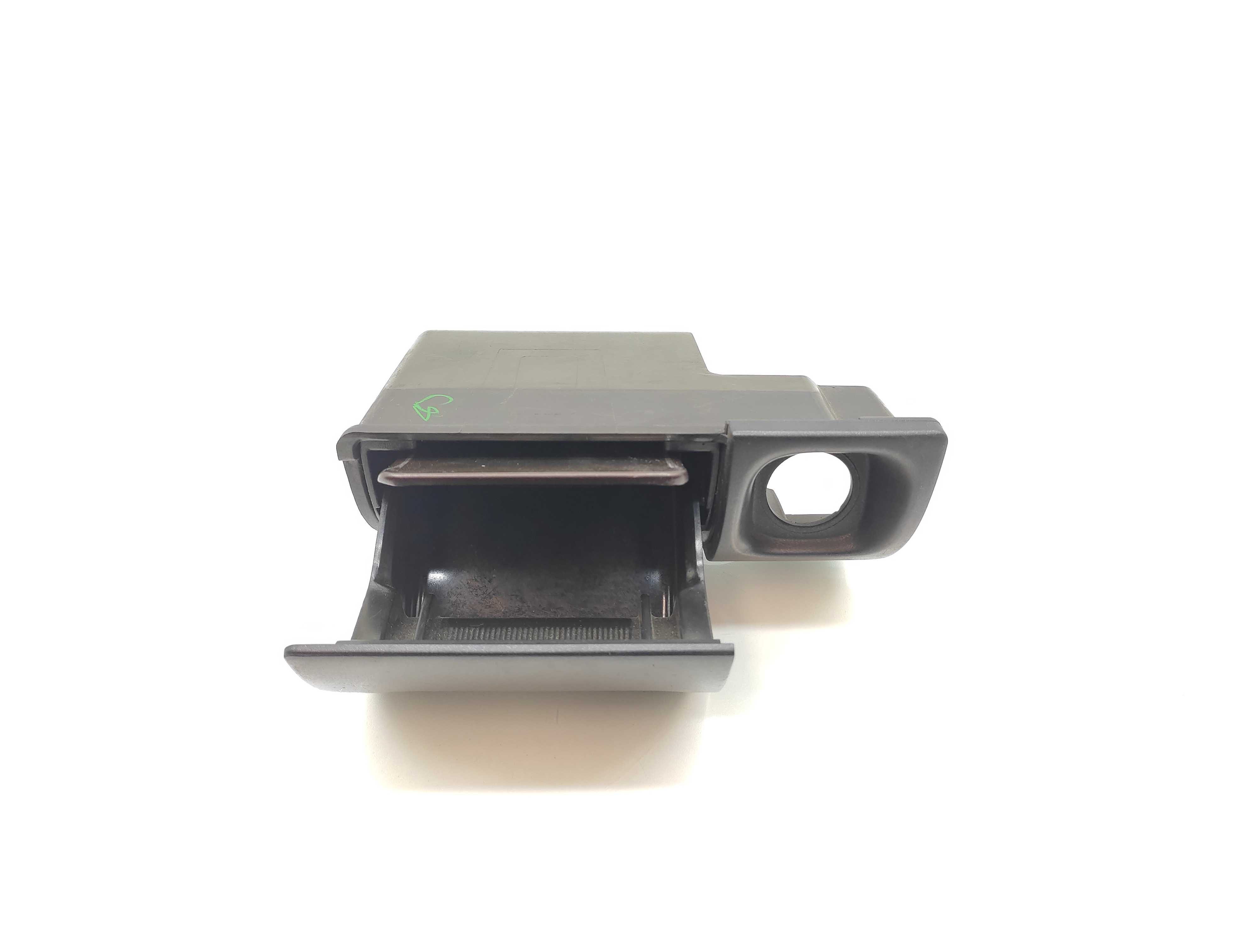 Cinzeiro Painel Console Gm Omega Australiano 2002 2001 2000 2