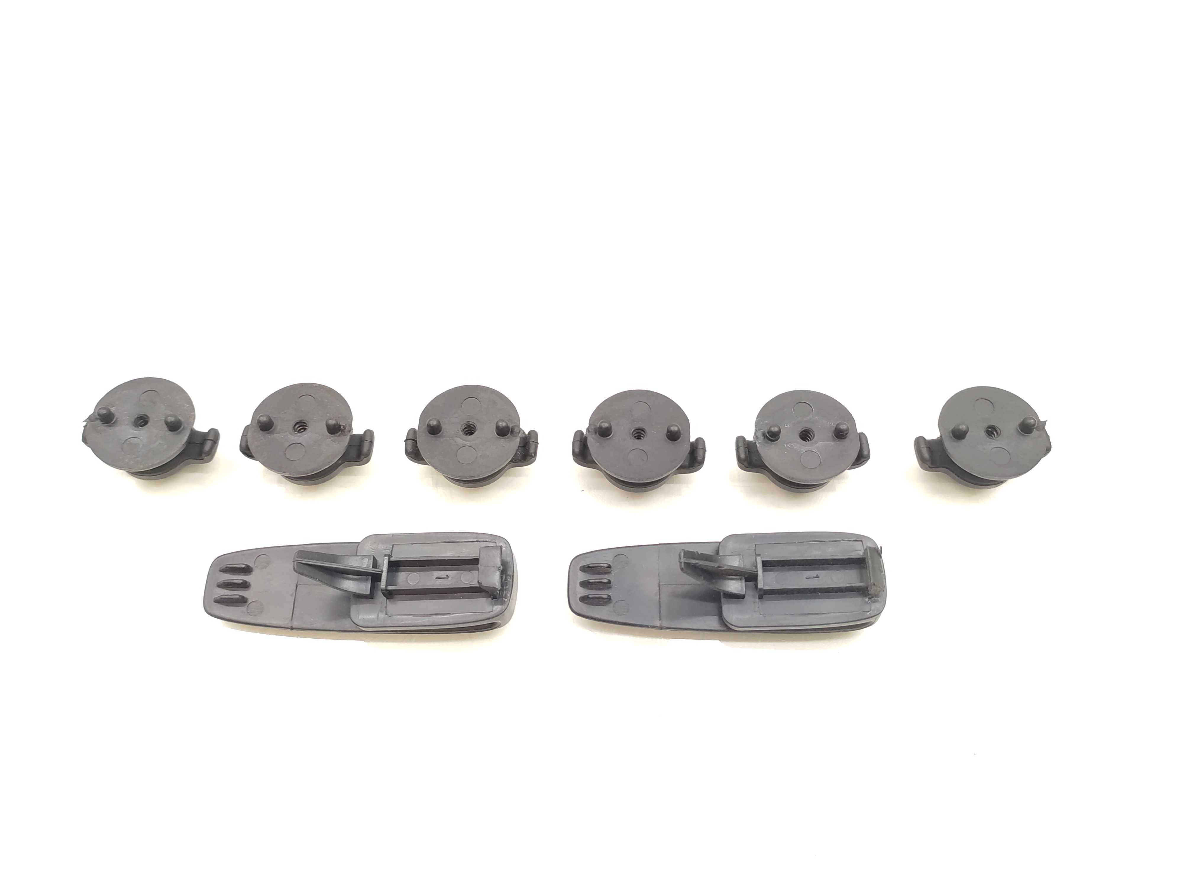 Grampo Fixação Tela Porta Malas Kia Sportage 2011 2012 2013 2