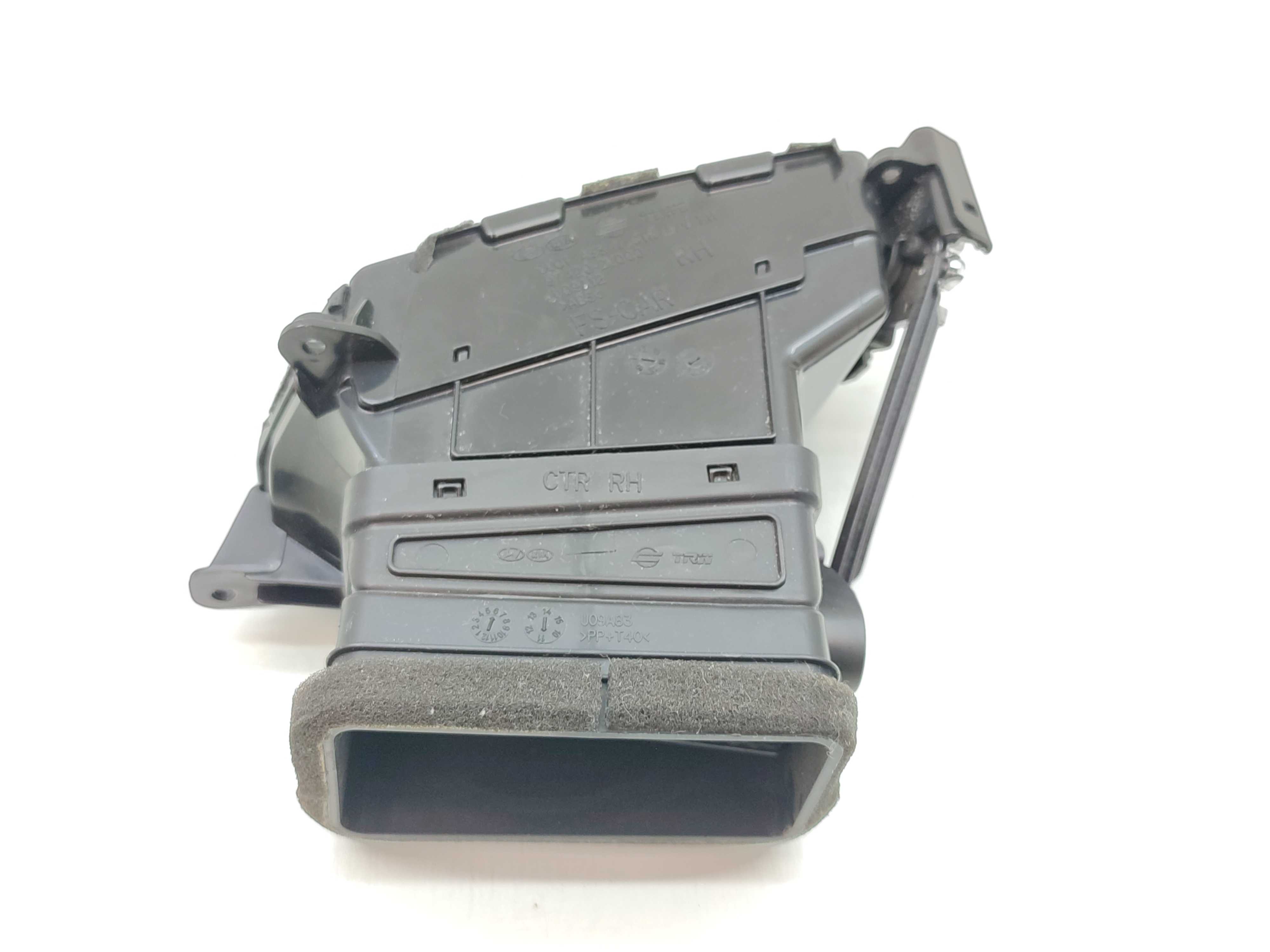 Difusor Ar Central Direito Painel Hyundai Veloster 2011 12 4