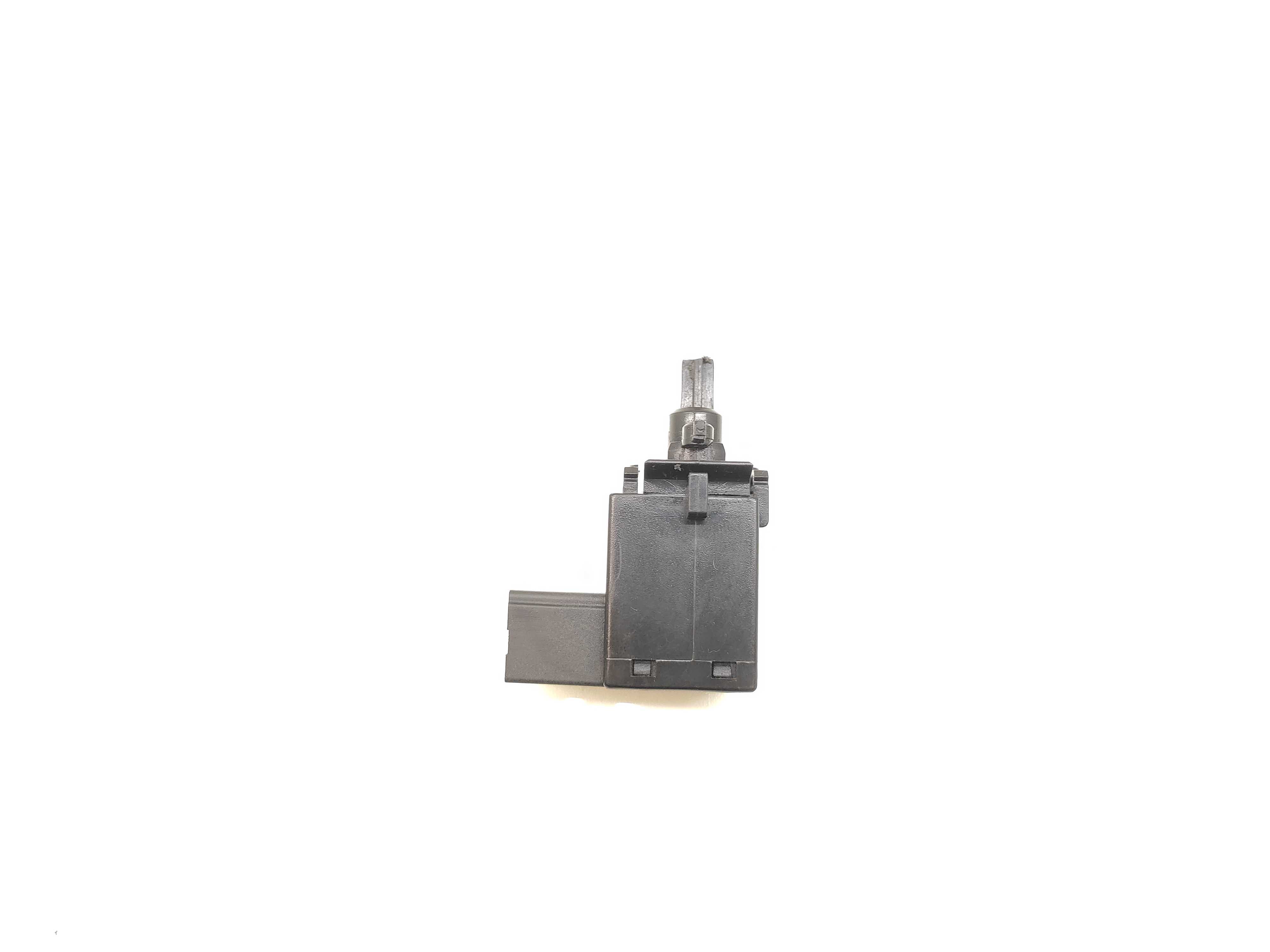 Interruptor Sensor Pedal Embreagem Gm Sonic 2012 2013 2014 1