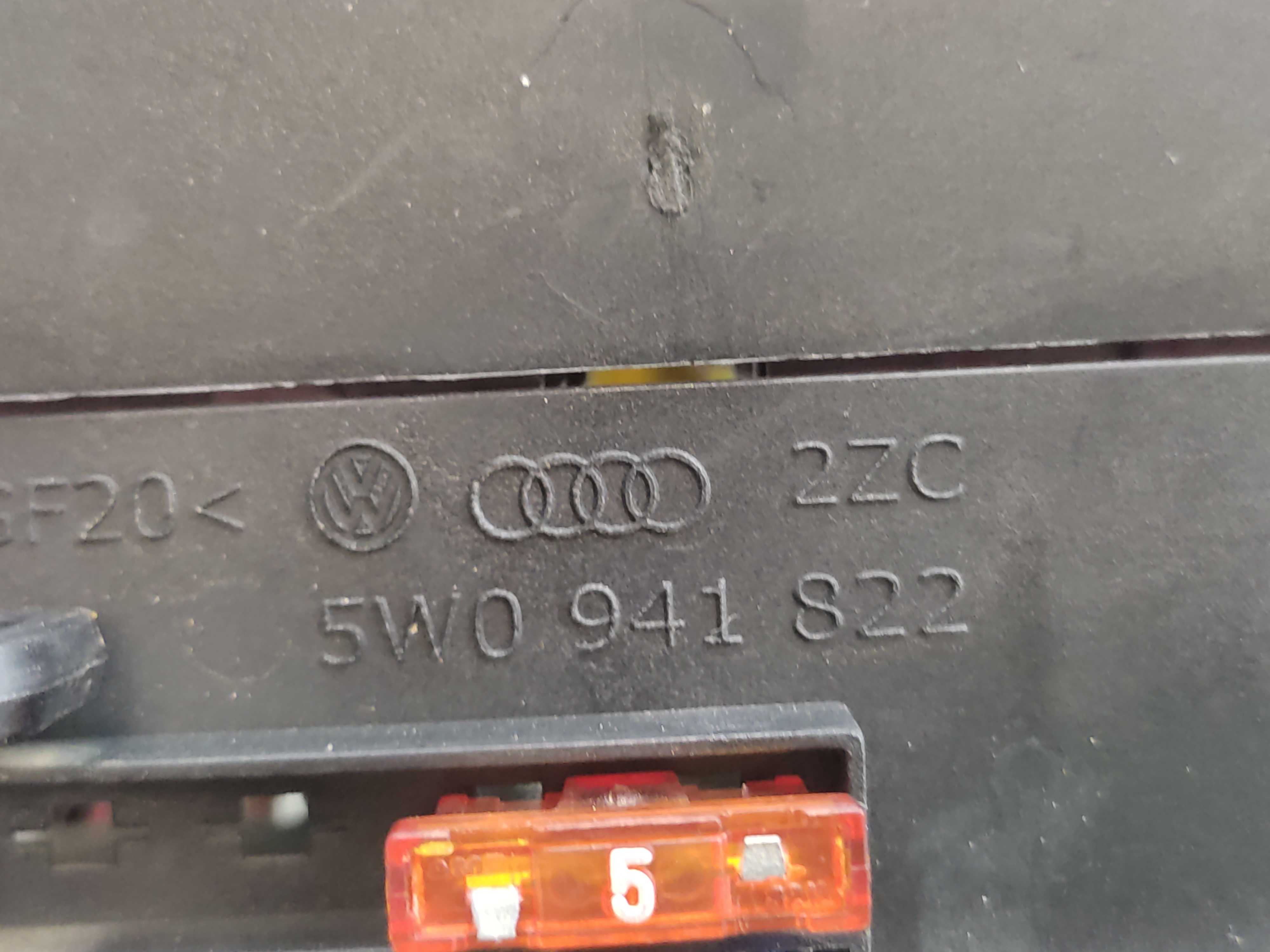 Caixa Fusível Interna Vw Gol G4 1.0 8v Flex Ea111 Basico 5