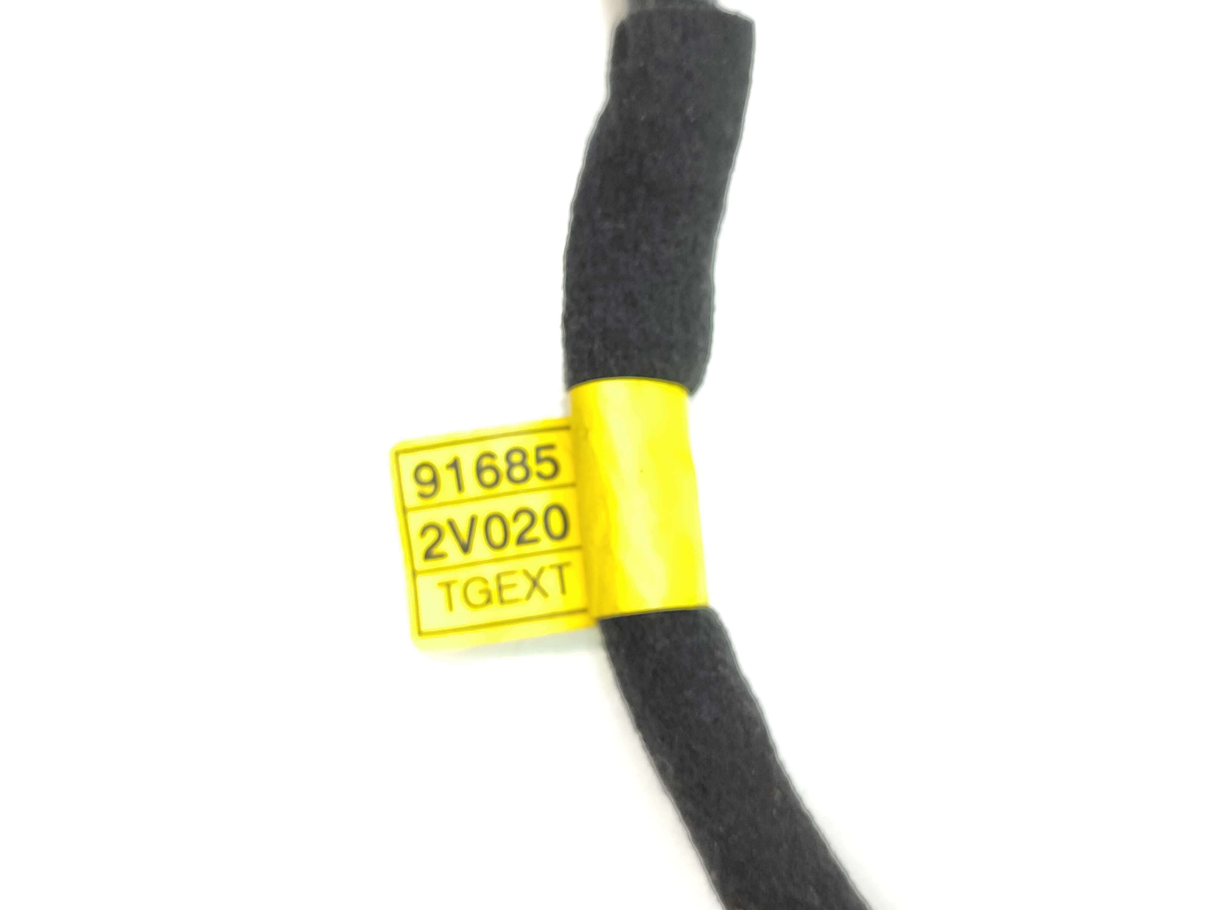 Chicote Tampa Traseira Hyundai Veloster 2011 2012 916852v020 5