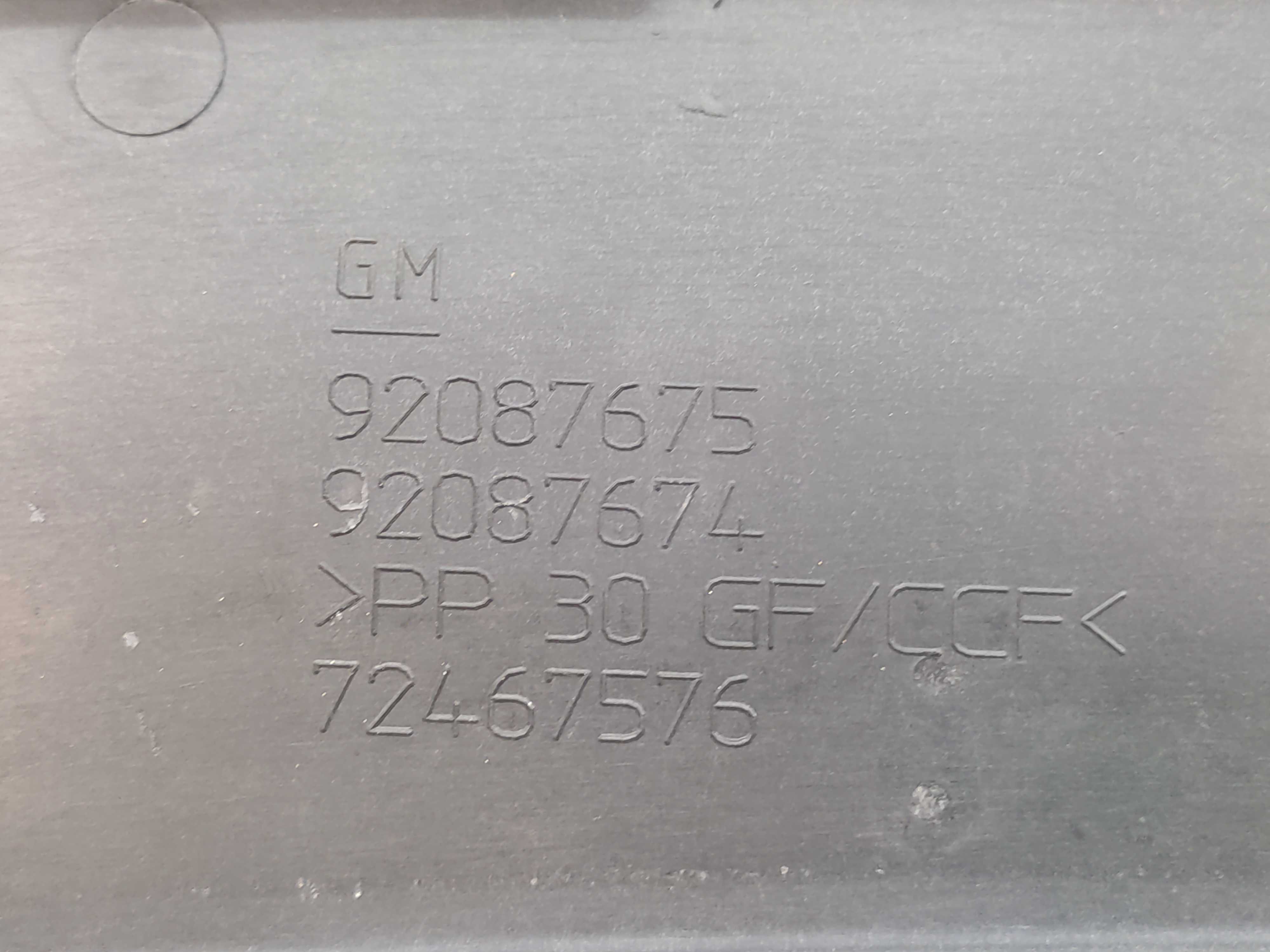 Moldura Grade Churrasqueira Gm Omega 2003 2004 2005 2006 Preto Plástico 7