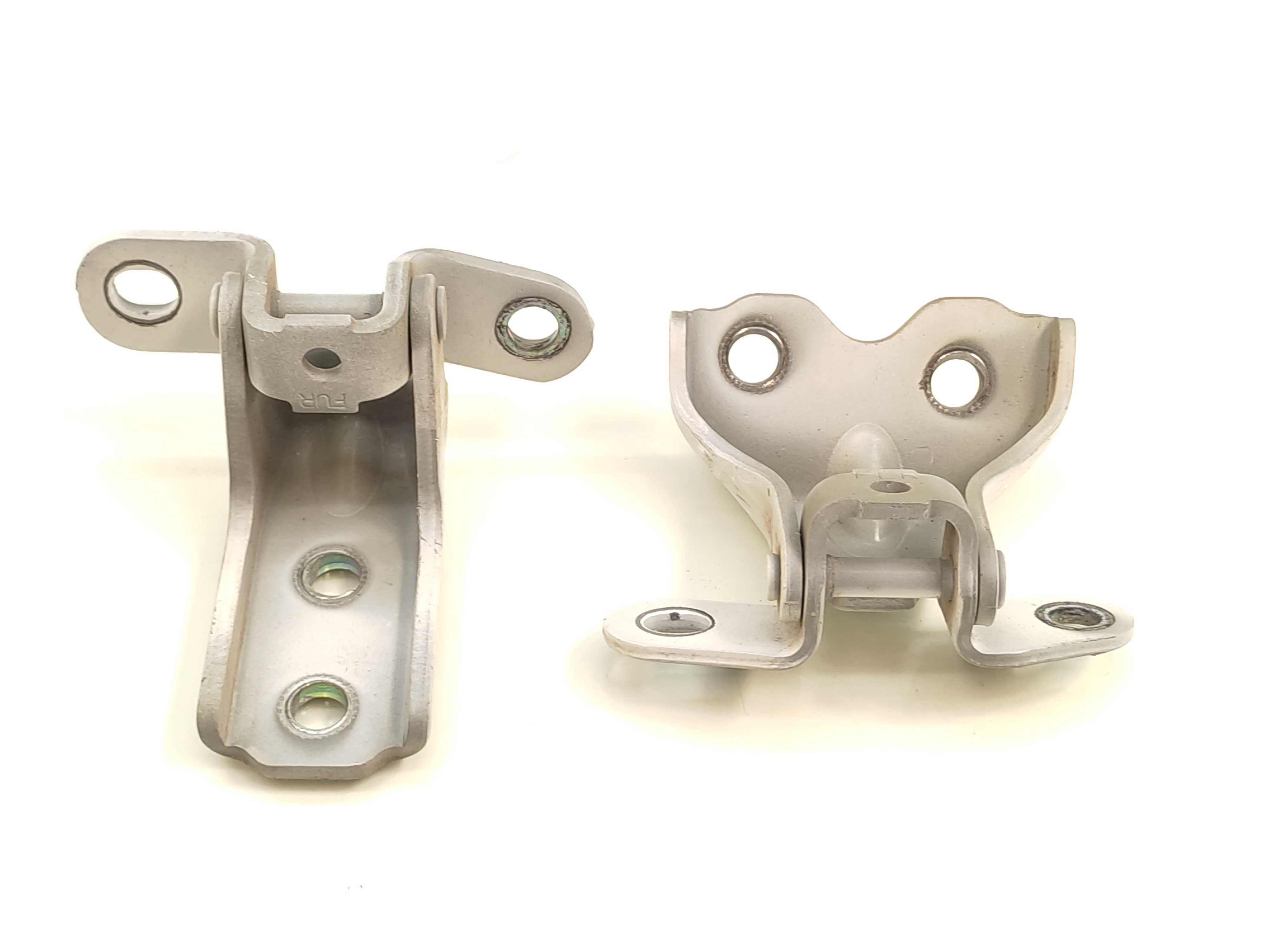 Dobradiça Porta Dianteira Direita Hyundai Hb20s 2014 2015 1