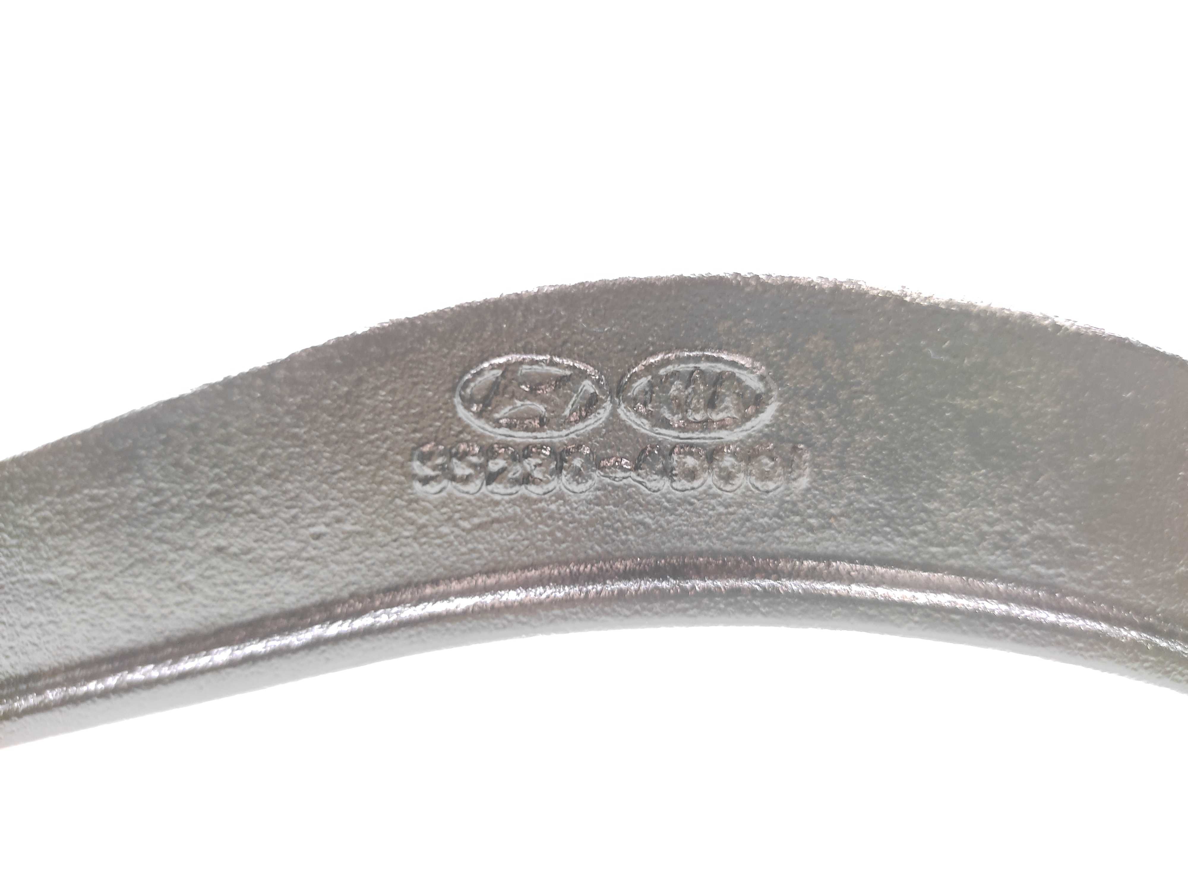 Braço Superior Suspensão Traseira Esquerda  Carnival 2008 4