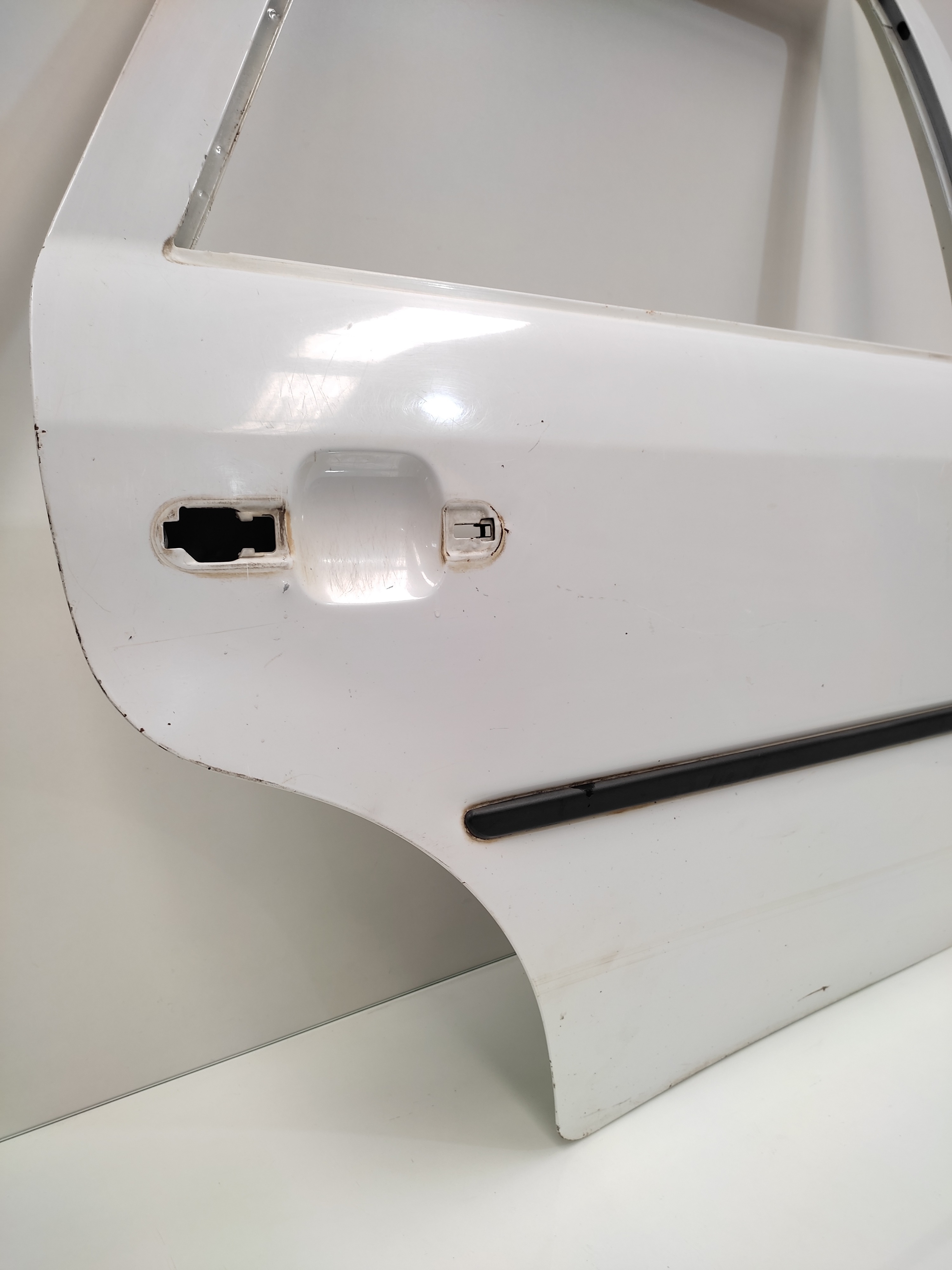 Porta Traseira Direita Vw Gol G3 2000 2001 2002 2003 Branco 2