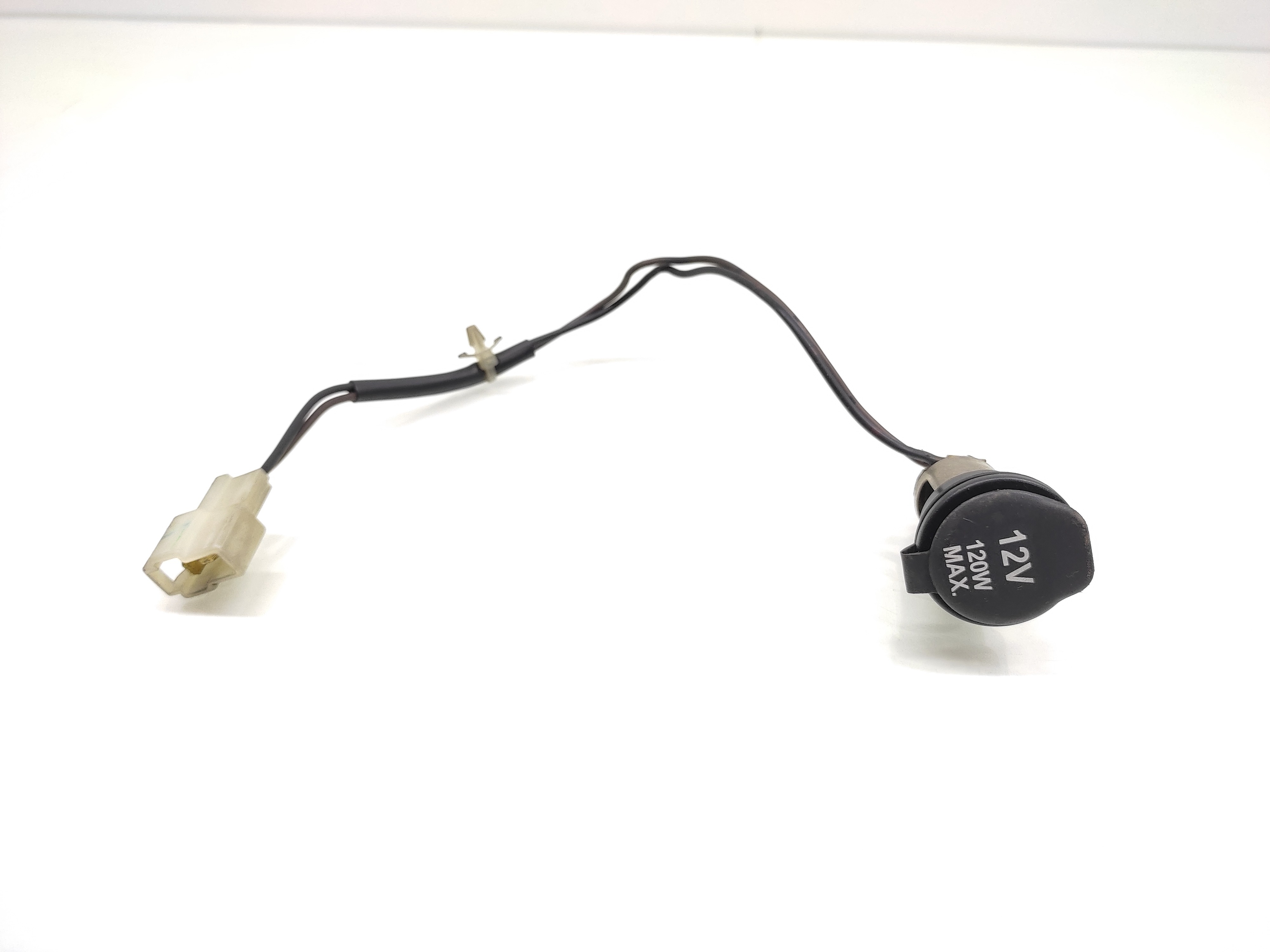 Tomada Acendedor 12v Console Gm Omega Cd 2007 2008 Preto 1