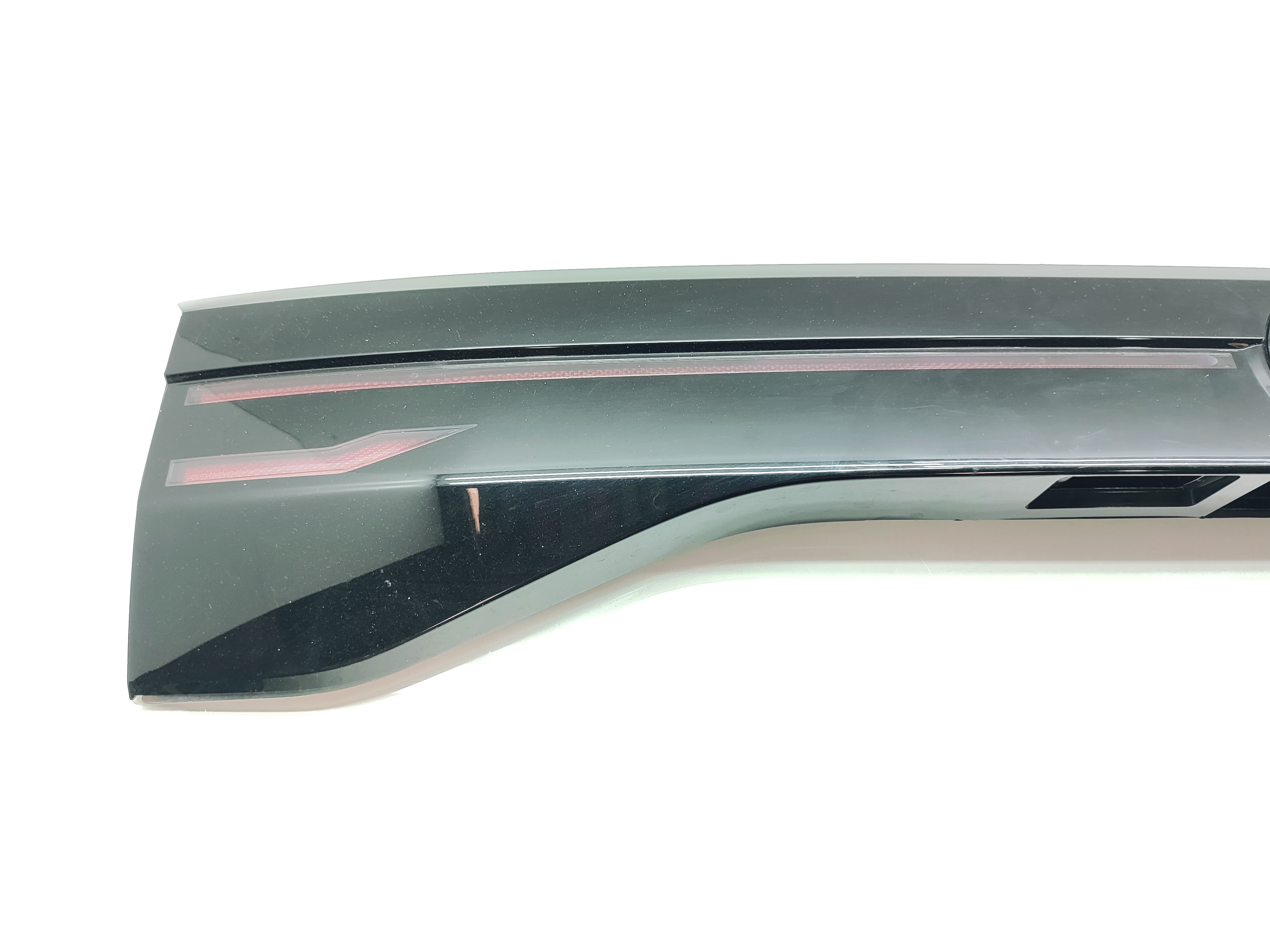 Aplique Moldura Tampa Traseira Vw Tcross 2020 2021 2022 2023 4
