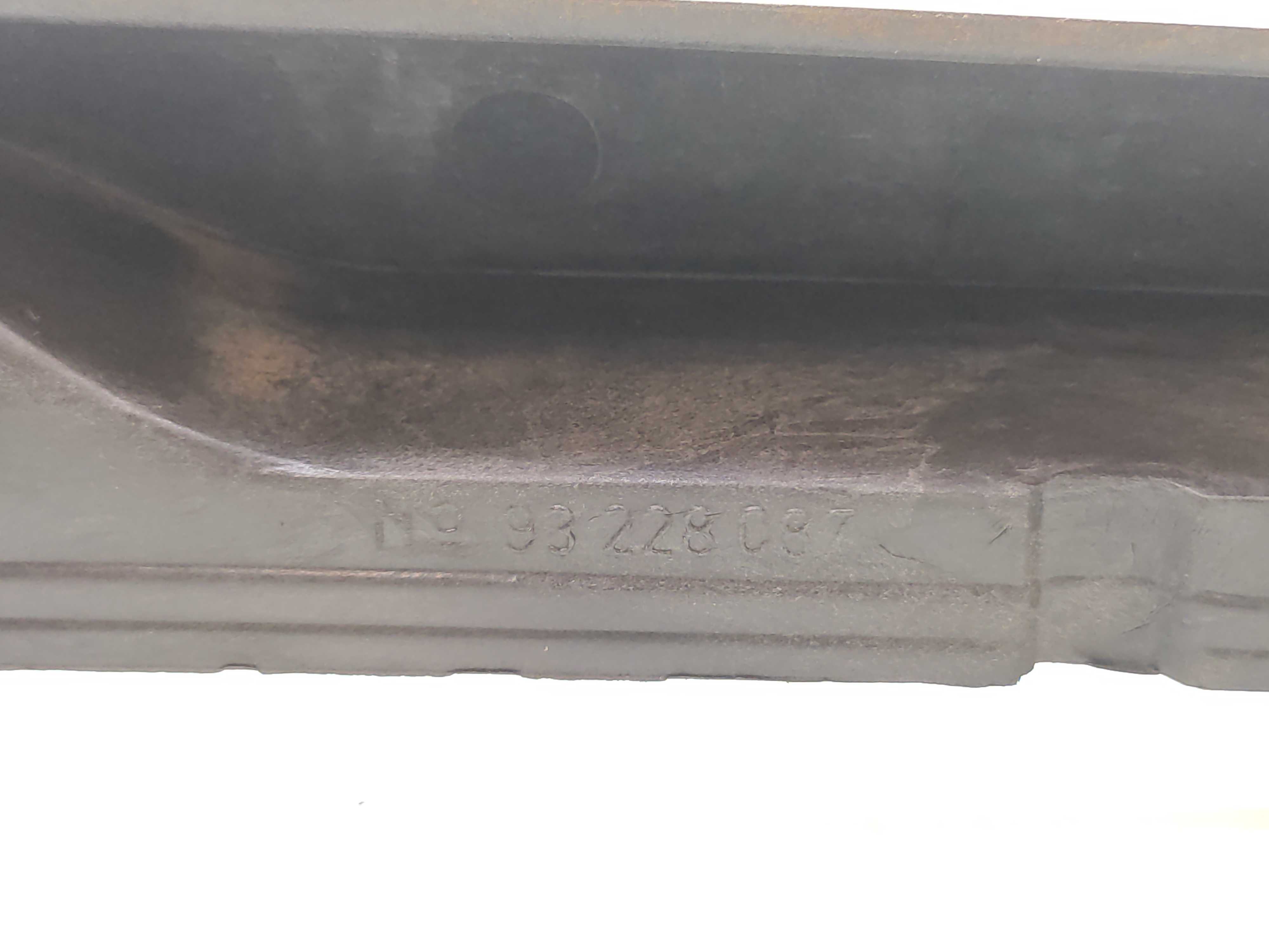 Régua Friso Tampa Traseira Gm Corsa Sedan 1997 1998 1999 00 Preto 4