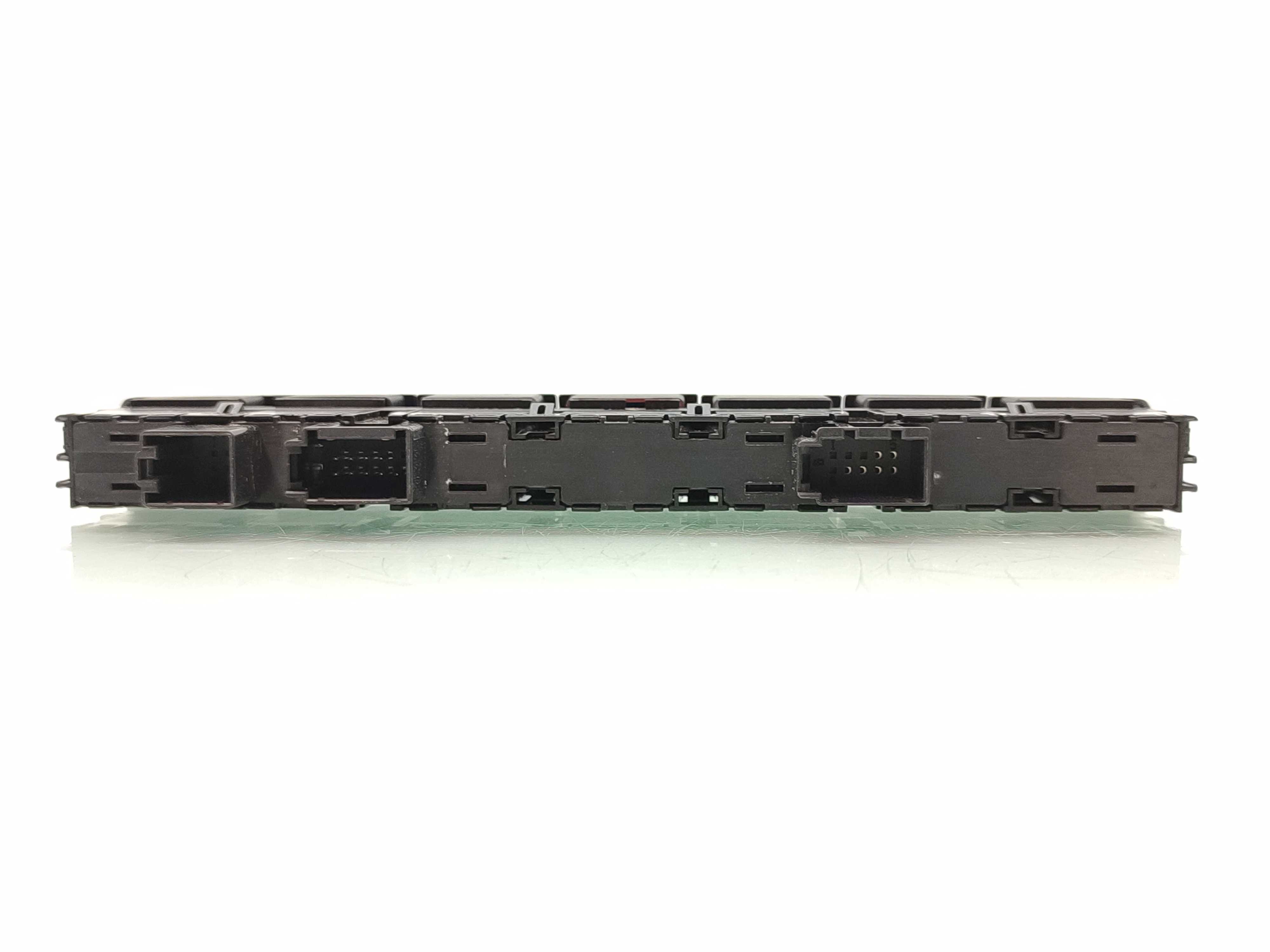 Botão Pisca Alerta Vw Tcross 2019 2020 2021 2022 2023 3