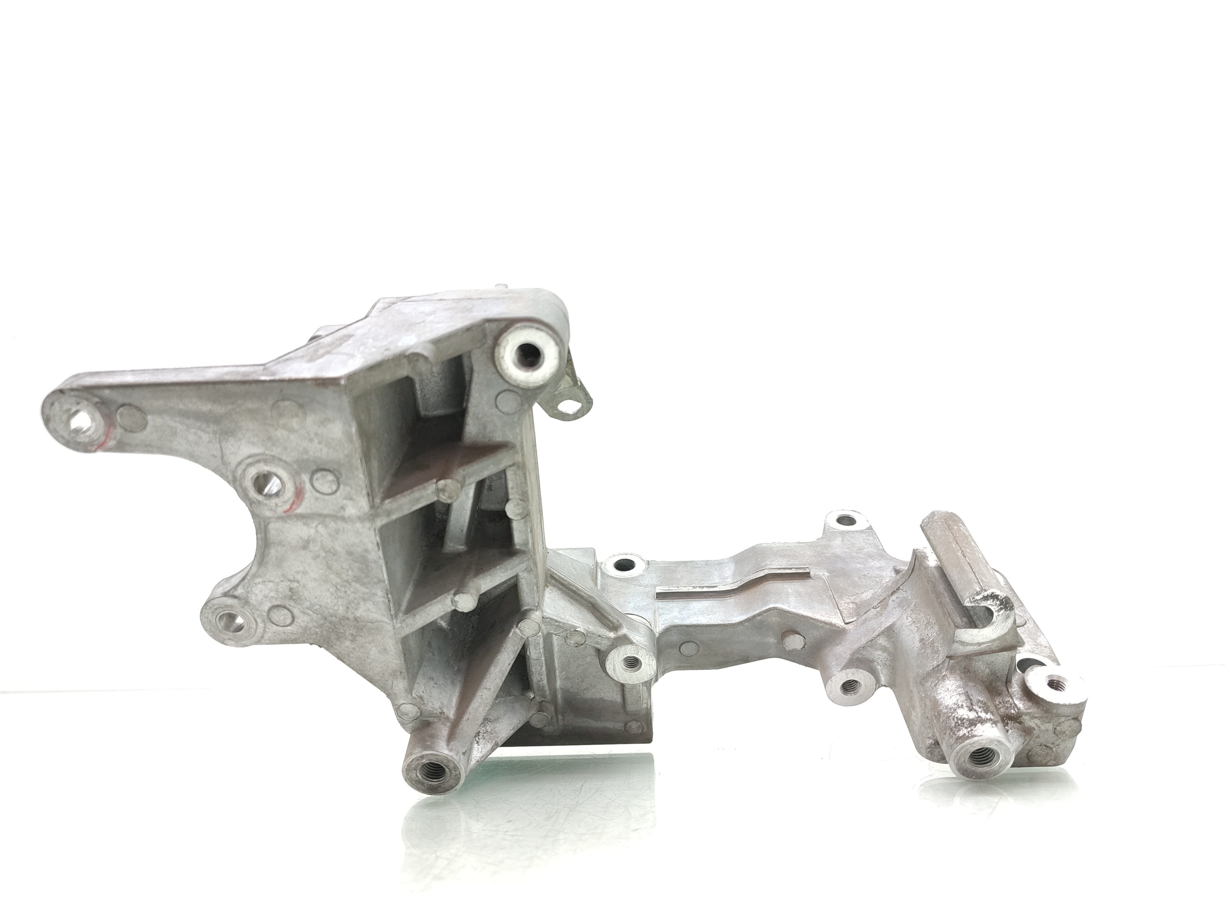 Suporte Alternador Bomba Compressor Mitsubishi Lancer 2014 3