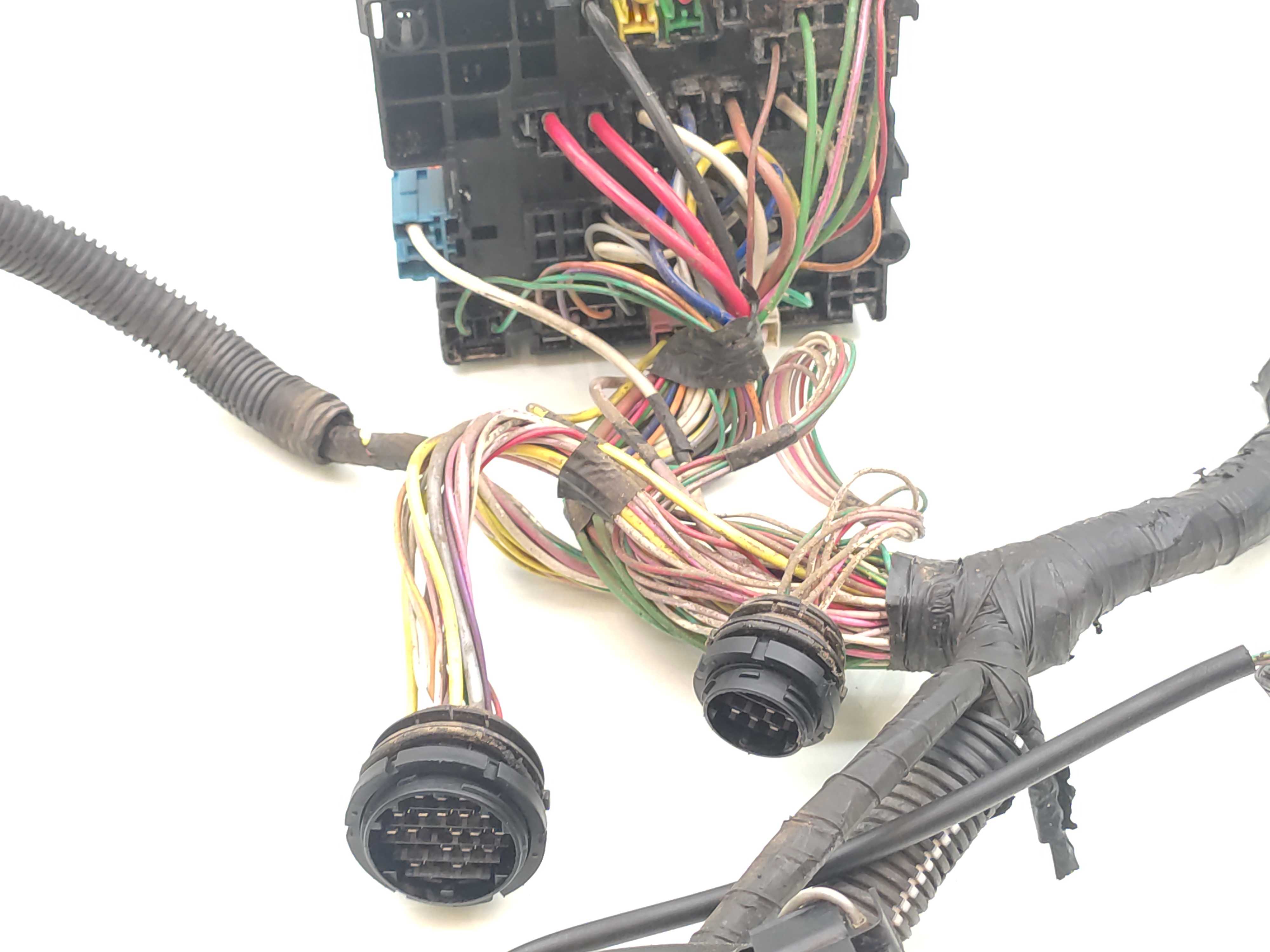 Caixa Fusível Externa Citroen Xsara Picasso 2.0 16v Mec 2005 4