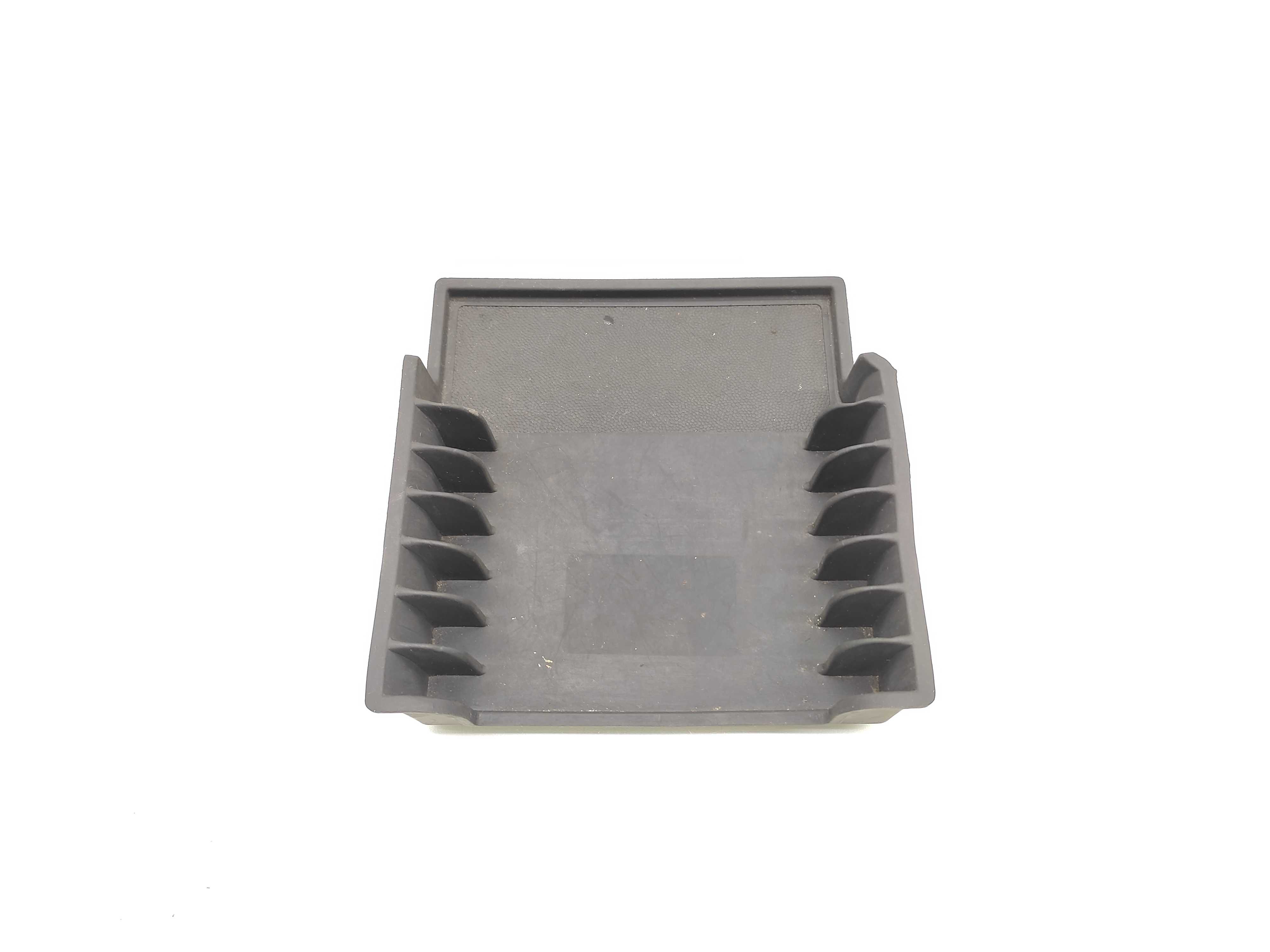 Tapete Borracha Console Central Gm Omega Cd 2003 2004 2005 Preto