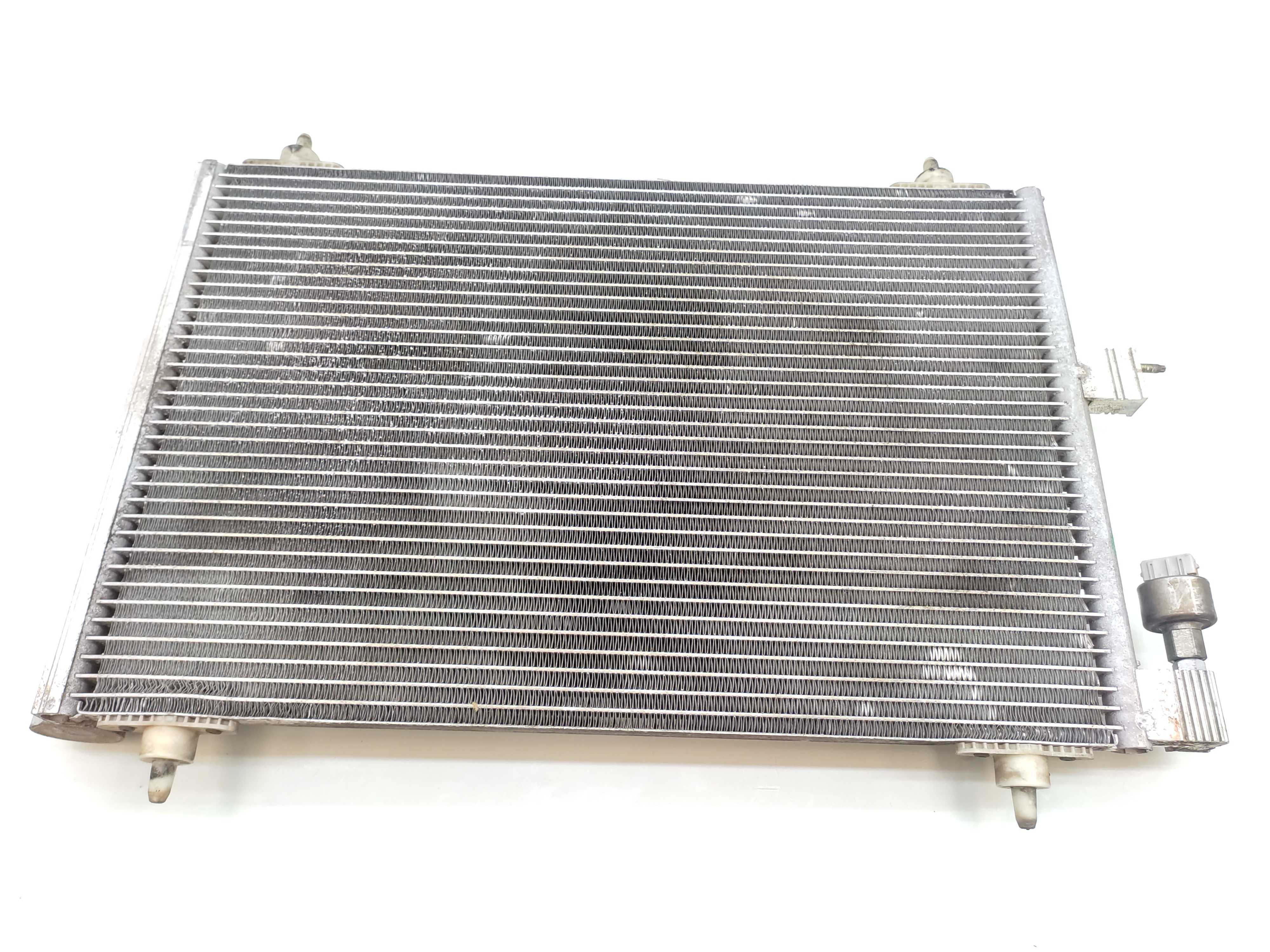 Condensador Ar Condicionado Citroen Xsara Picasso 2.0 16v 05 4