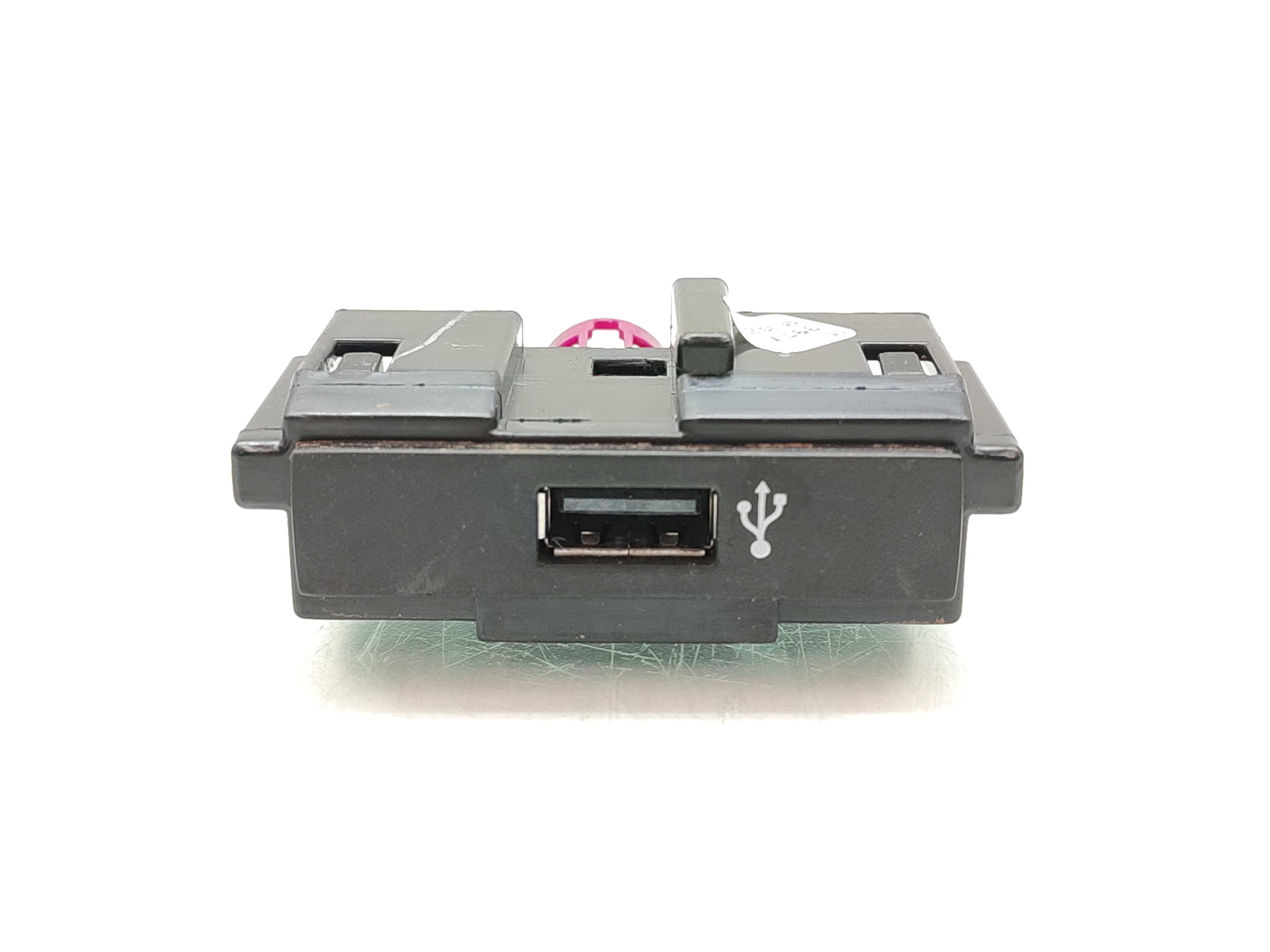 Entrada Usb Painel Central Vw Tcross 2019 2020 2021 2022 23 1