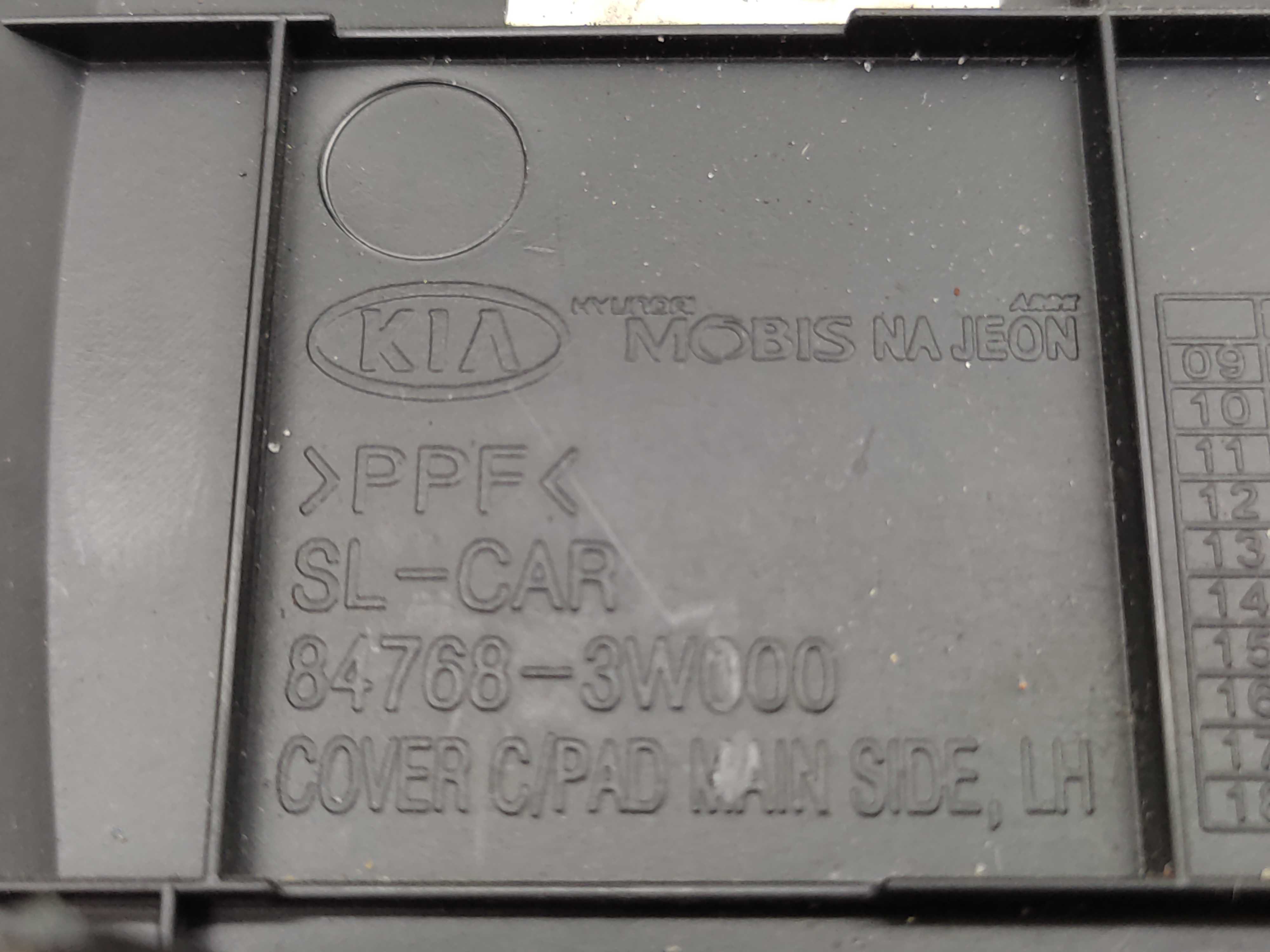 Acabamento Lateral Esquerdo Painel Kia Sportage 2011 2012 13 5