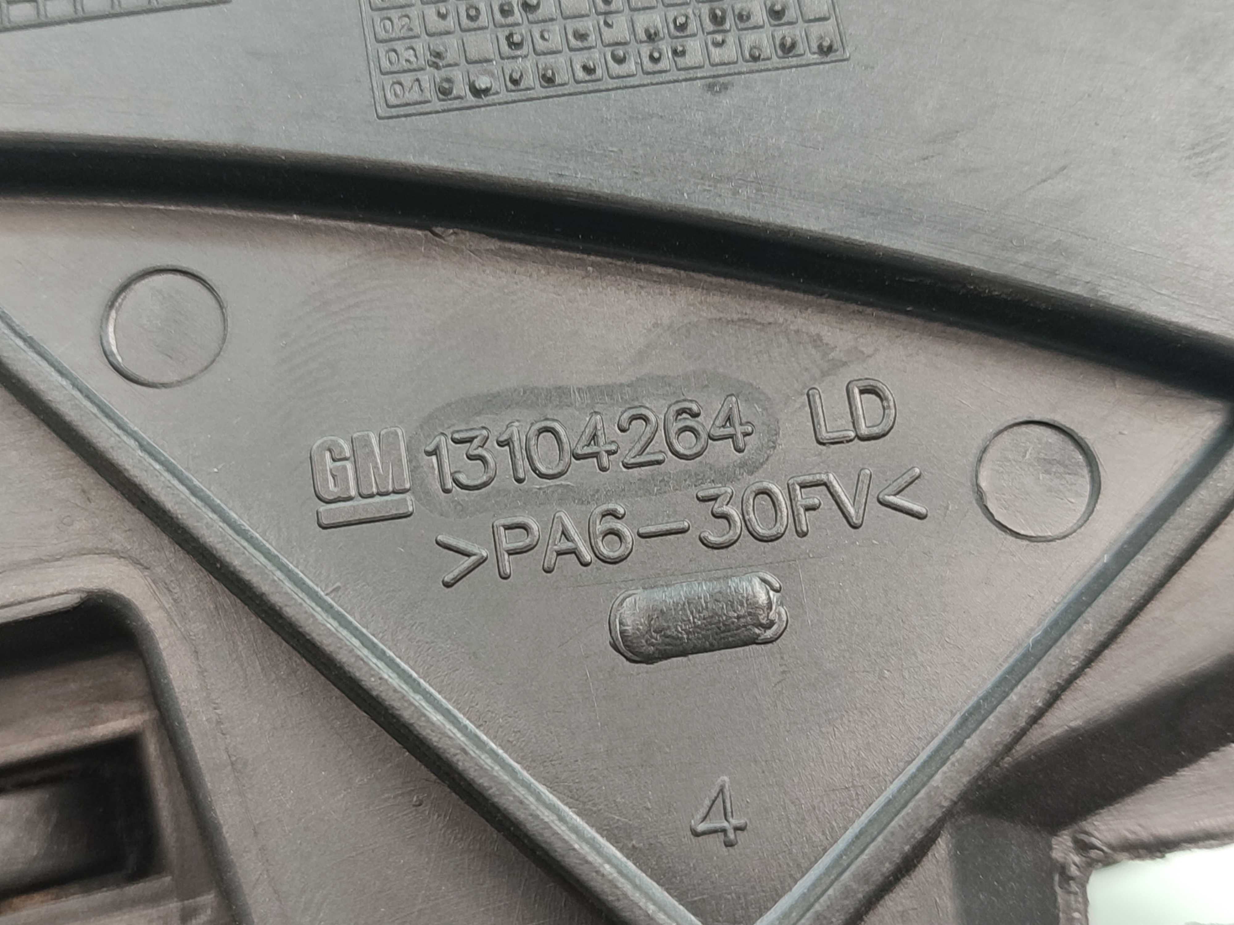 Maçaneta Interna Porta Dianteira Direita Gm Corsa Montana 08 3